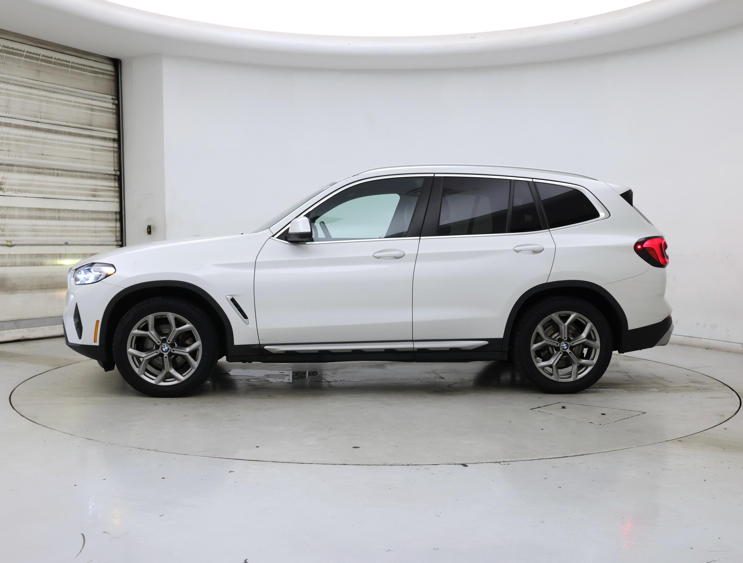 Thumbnail: 2024 BMW X3 - 3