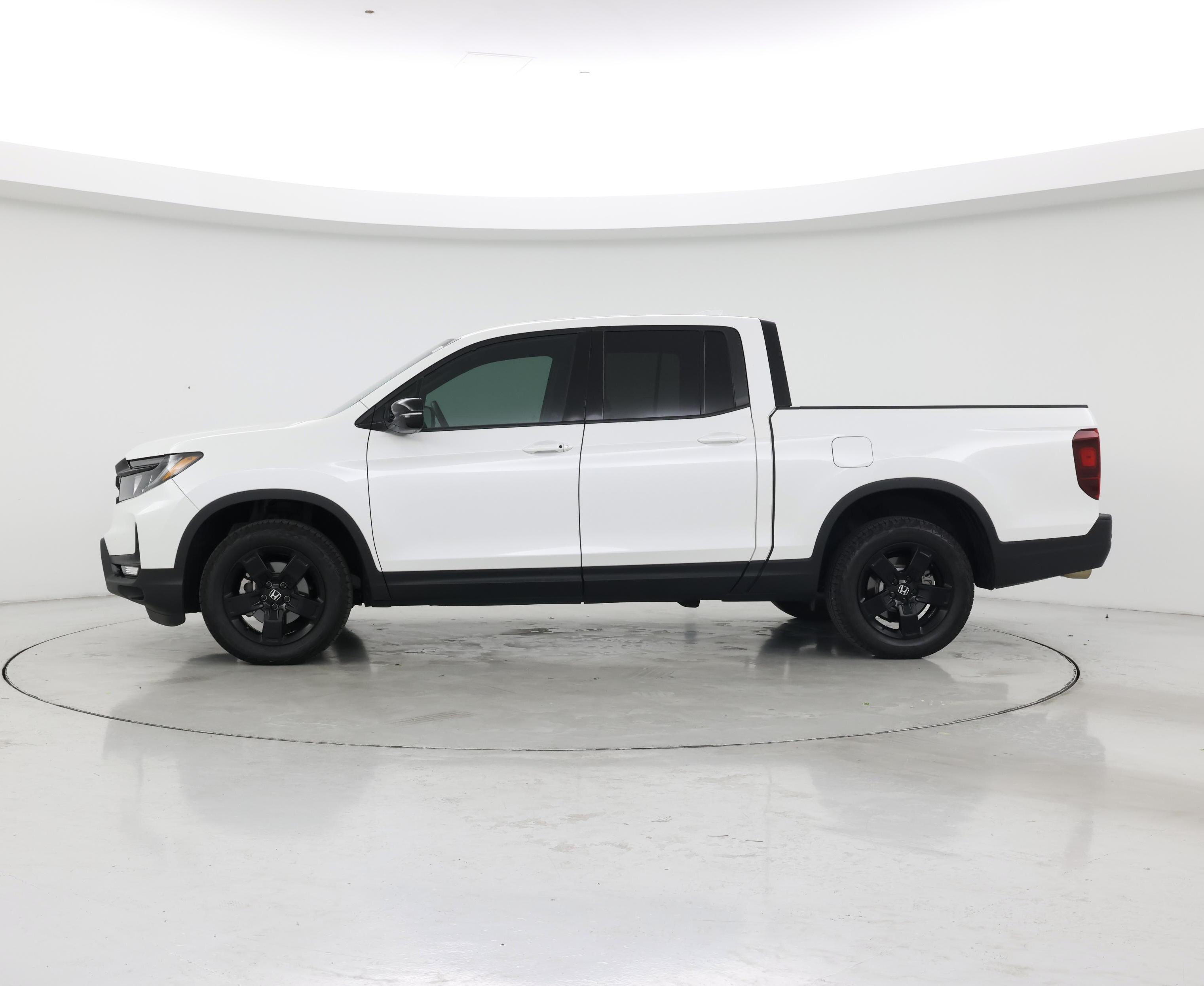 Thumbnail: 2025 Honda Ridgeline - 3