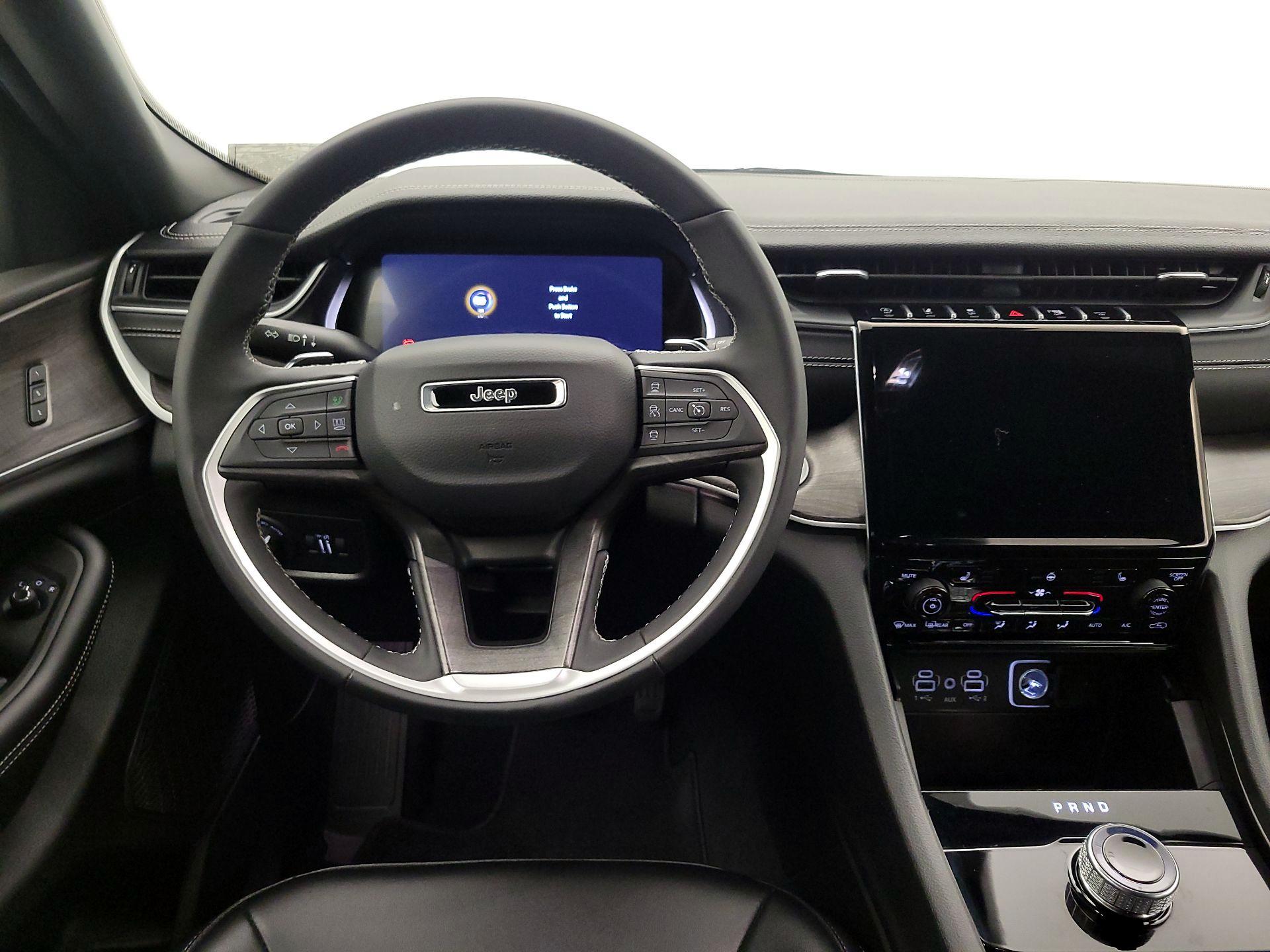 Thumbnail: 2025 Jeep Grand Cherokee - 10