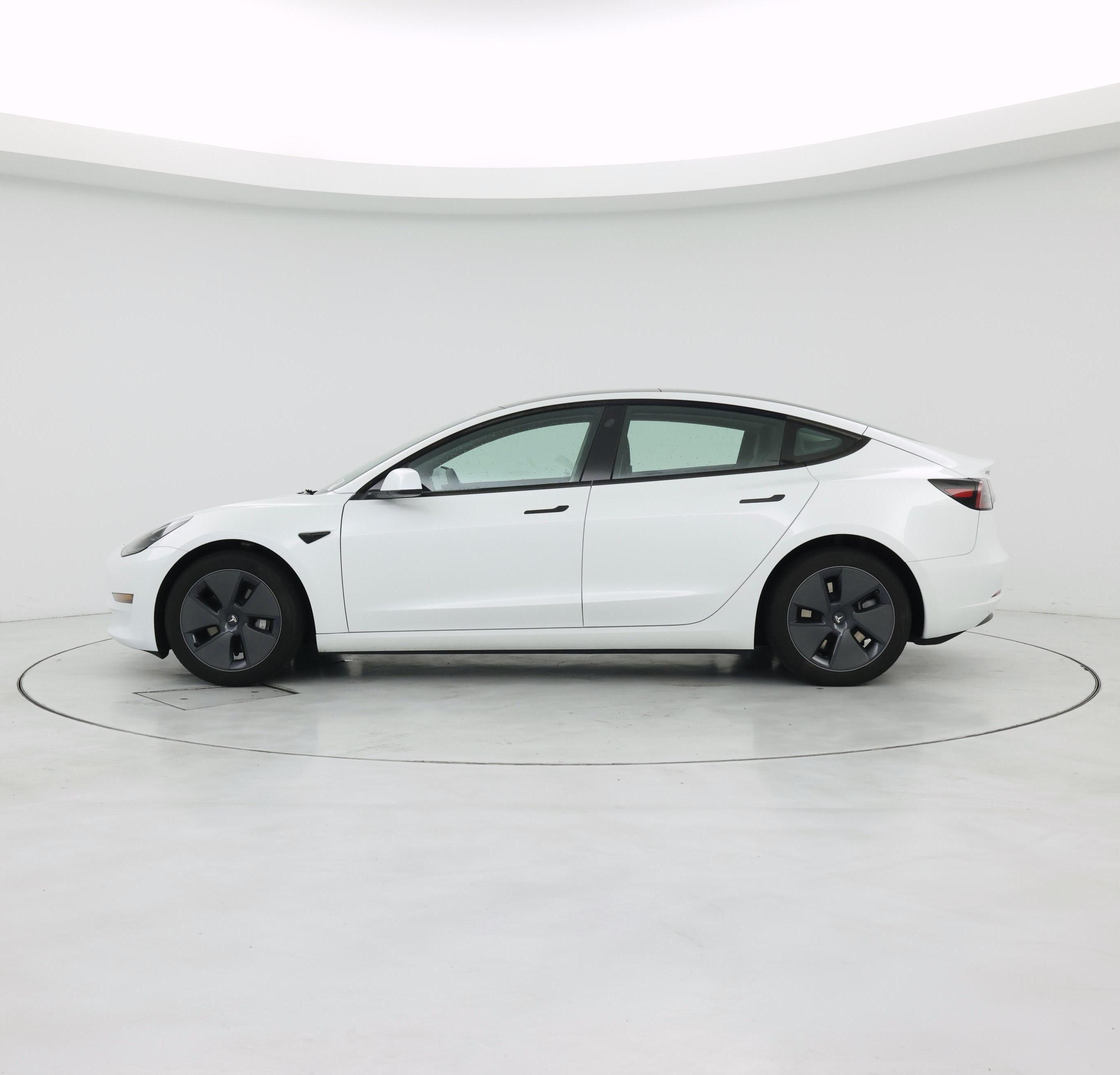 Thumbnail: 2023 Tesla Model 3 - 3