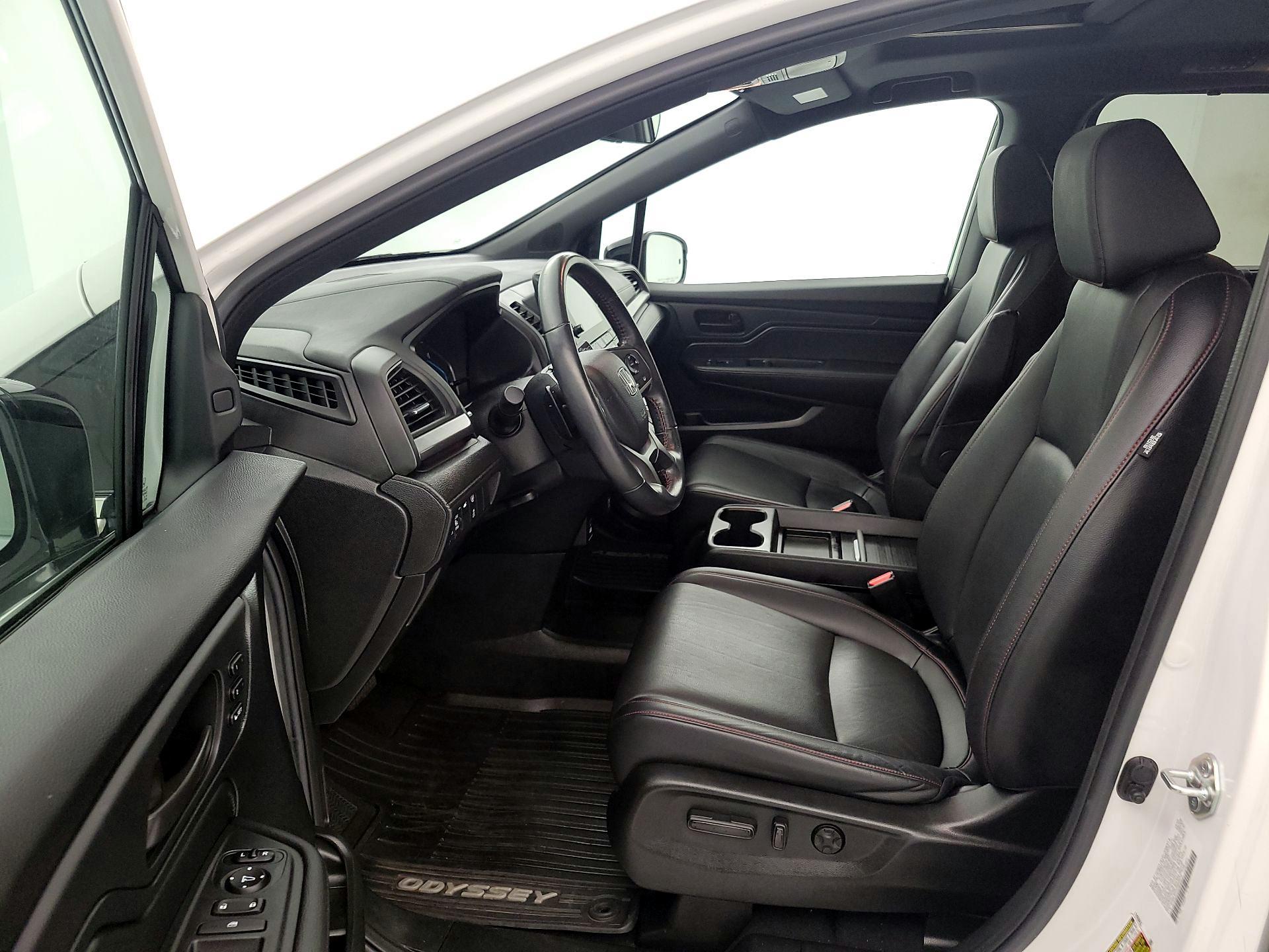 Thumbnail: 2023 Honda Odyssey - 11