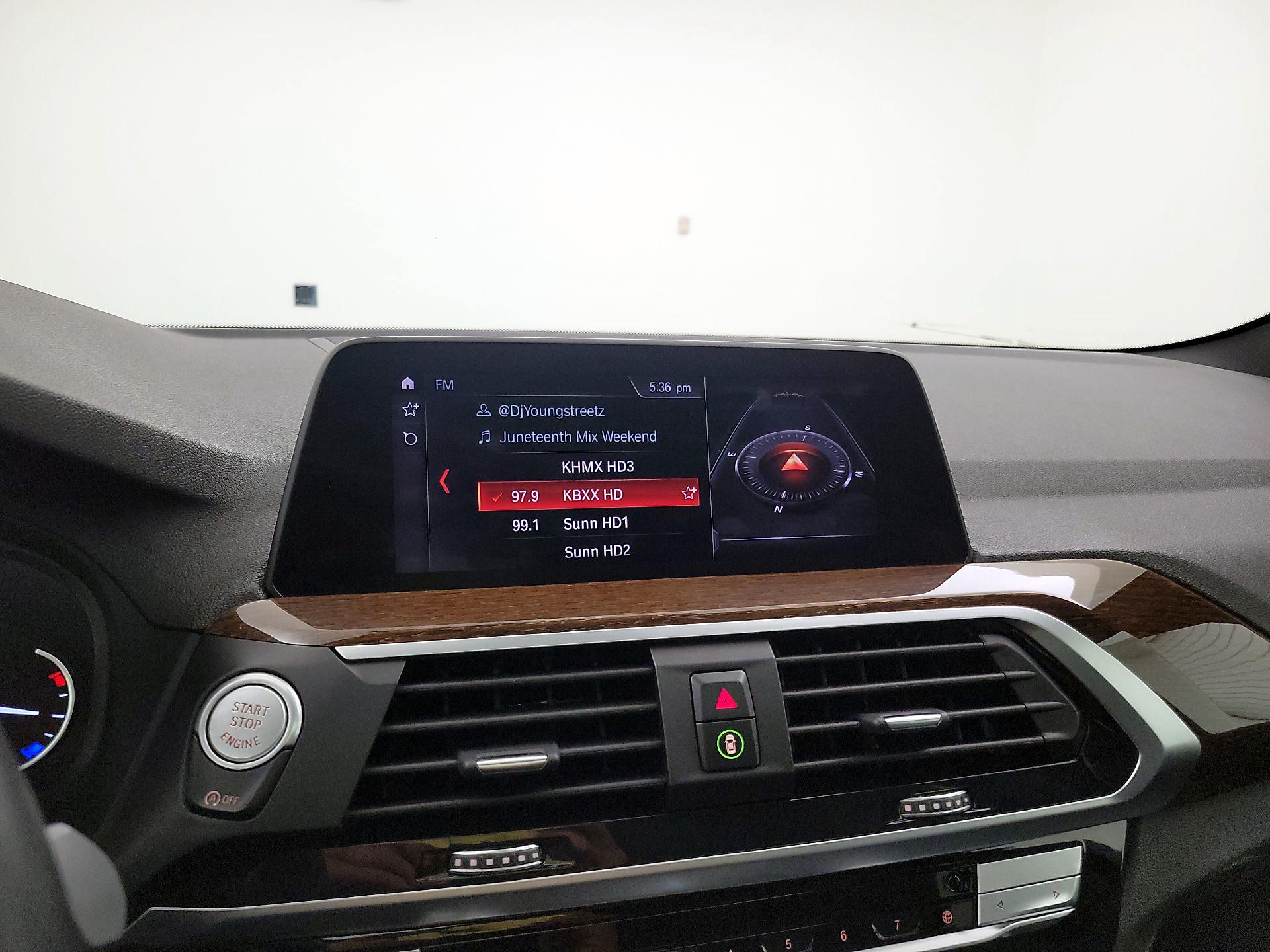 Thumbnail: 2021 BMW X3 - 16