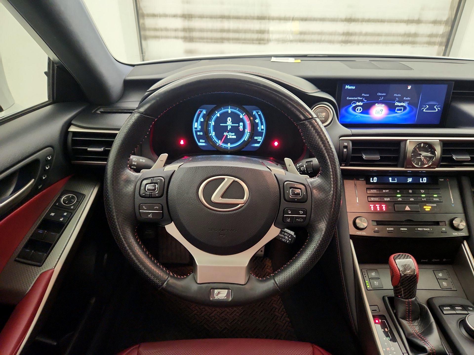 Thumbnail: 2018 Lexus IS - 10