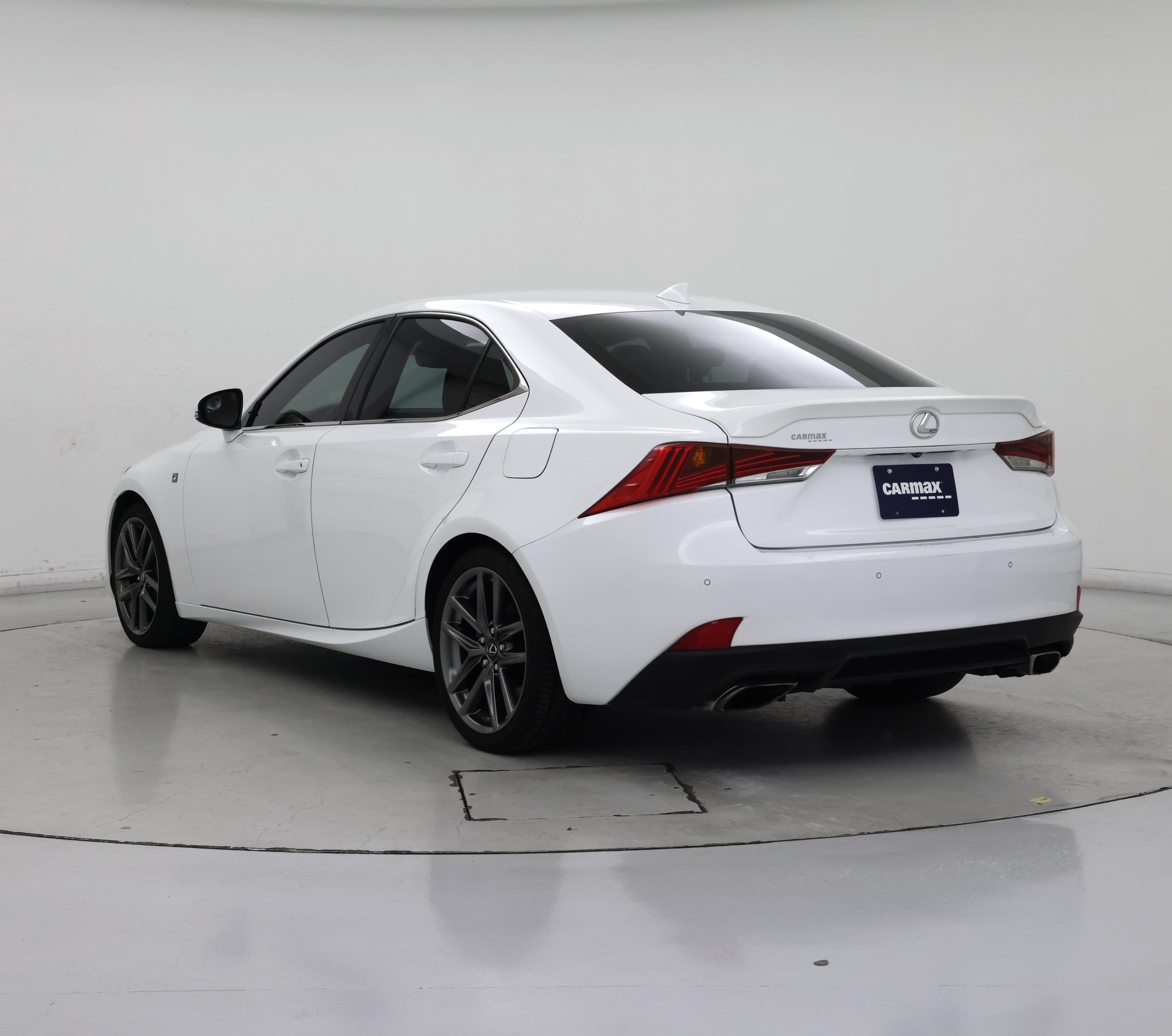 Thumbnail: 2018 Lexus IS - 2