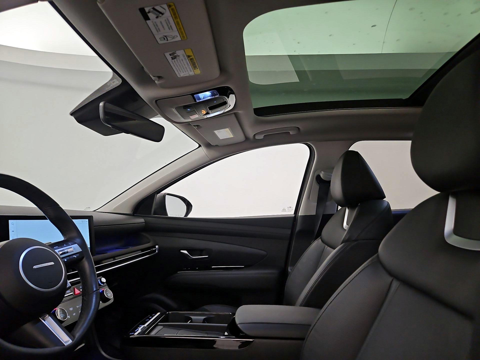 Thumbnail: 2025 Hyundai Tucson - 18