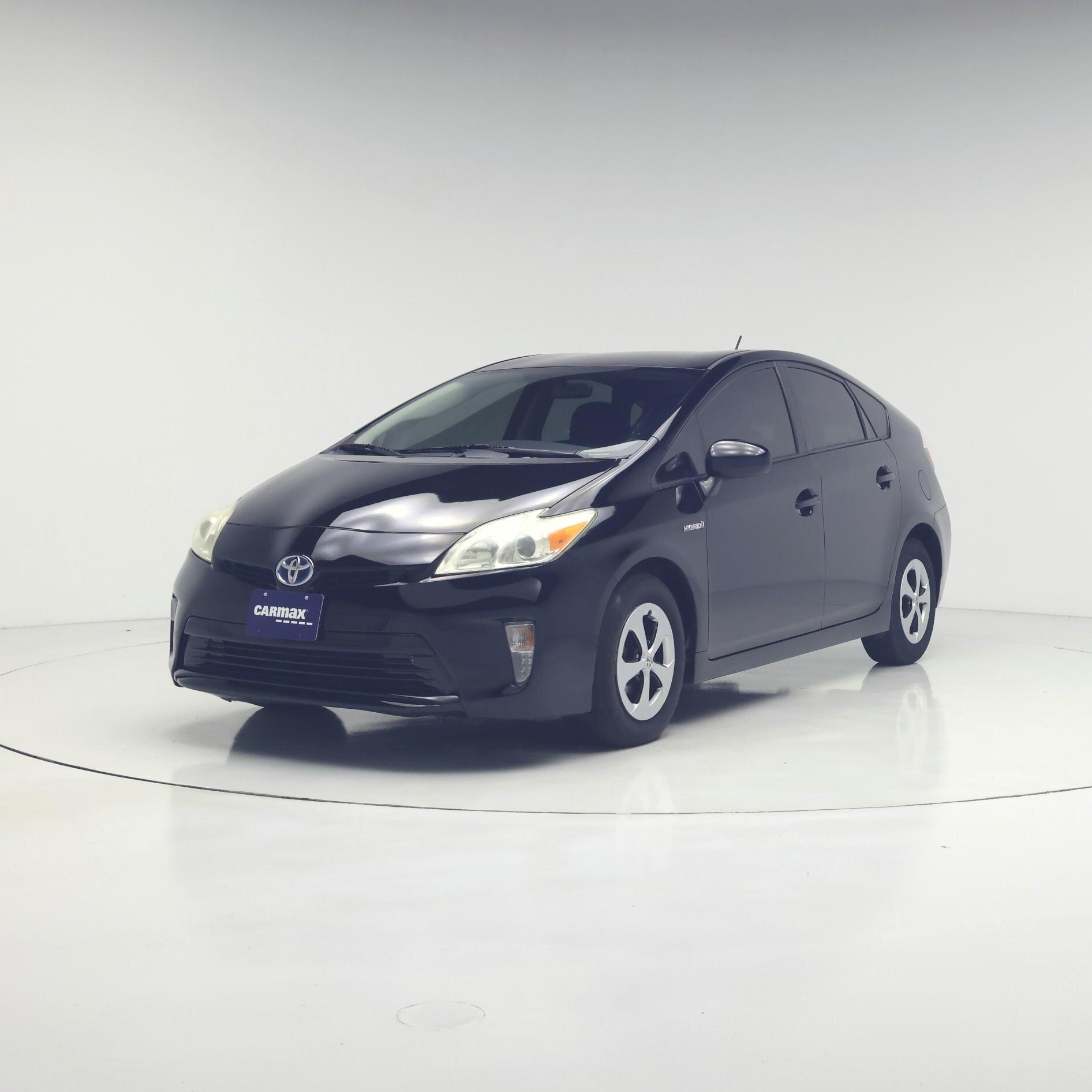 Thumbnail: 2014 Toyota Prius - 4