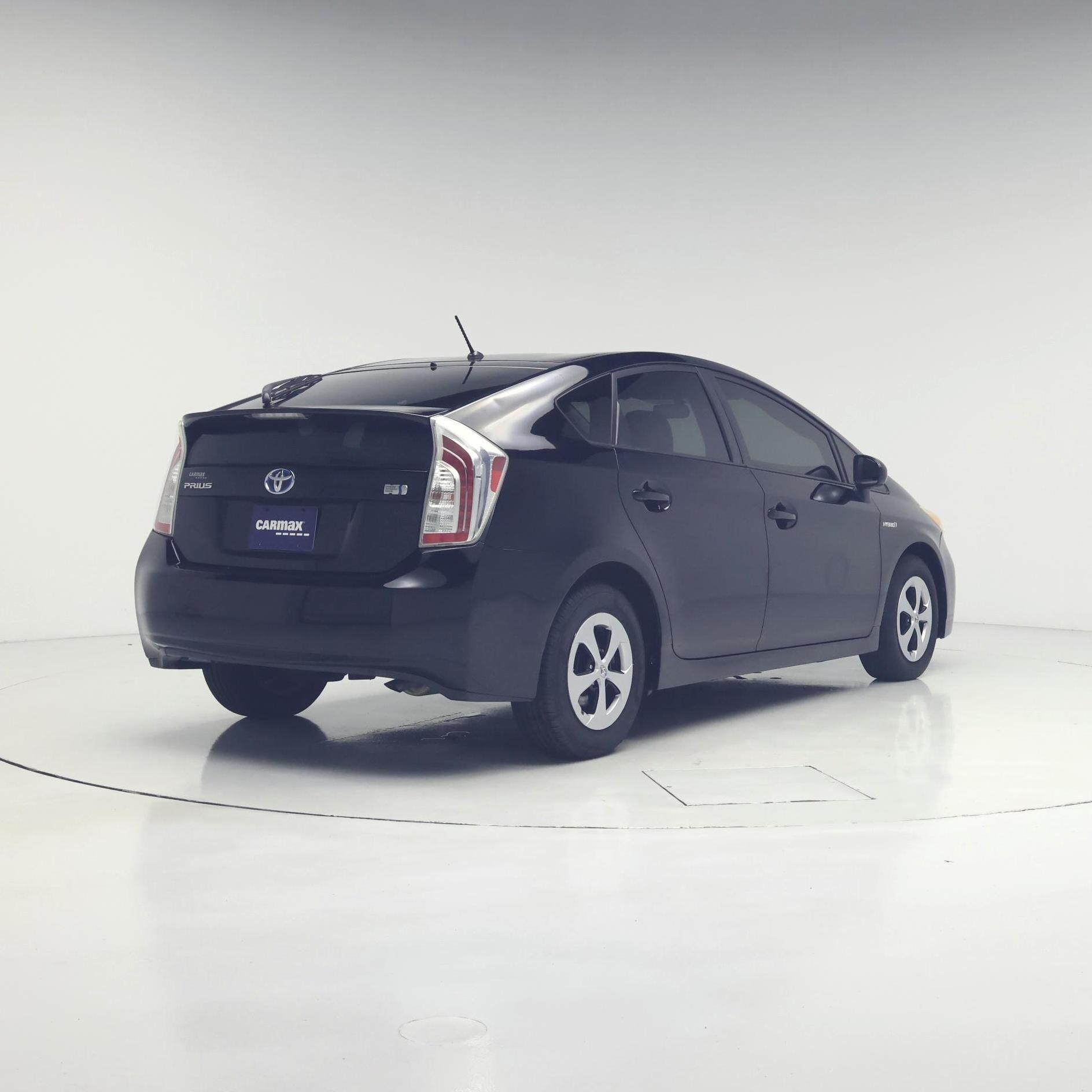 Thumbnail: 2014 Toyota Prius - 8
