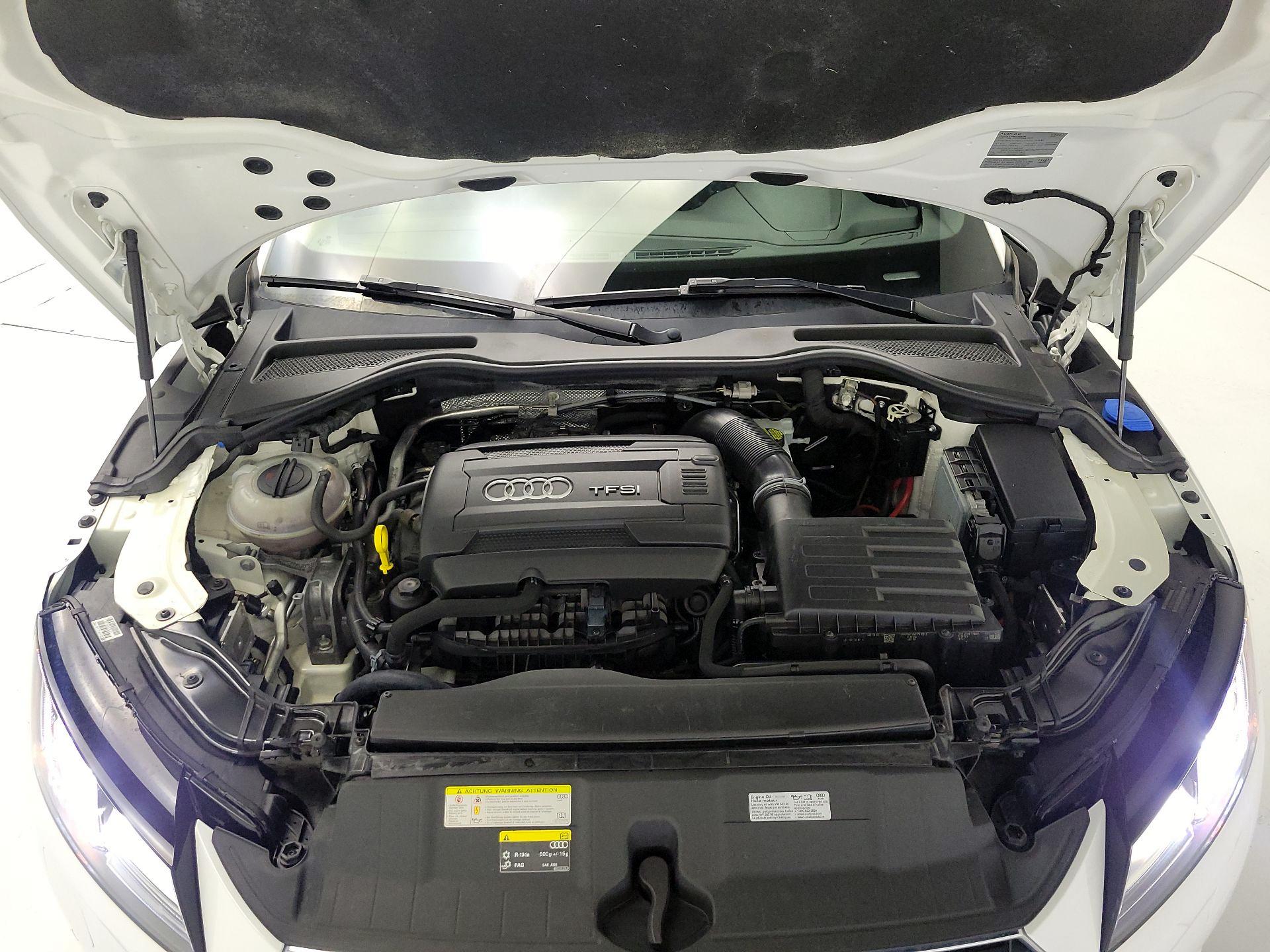 Thumbnail: 2016 Audi TT - 18