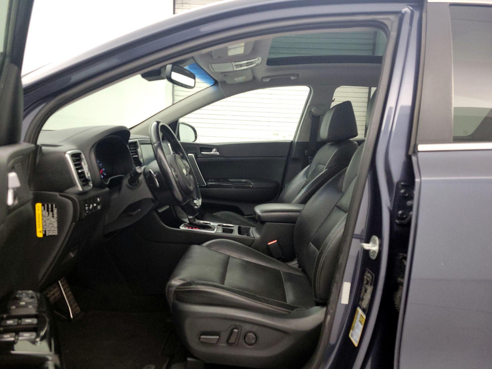 Thumbnail: 2017 Kia Sportage - 11