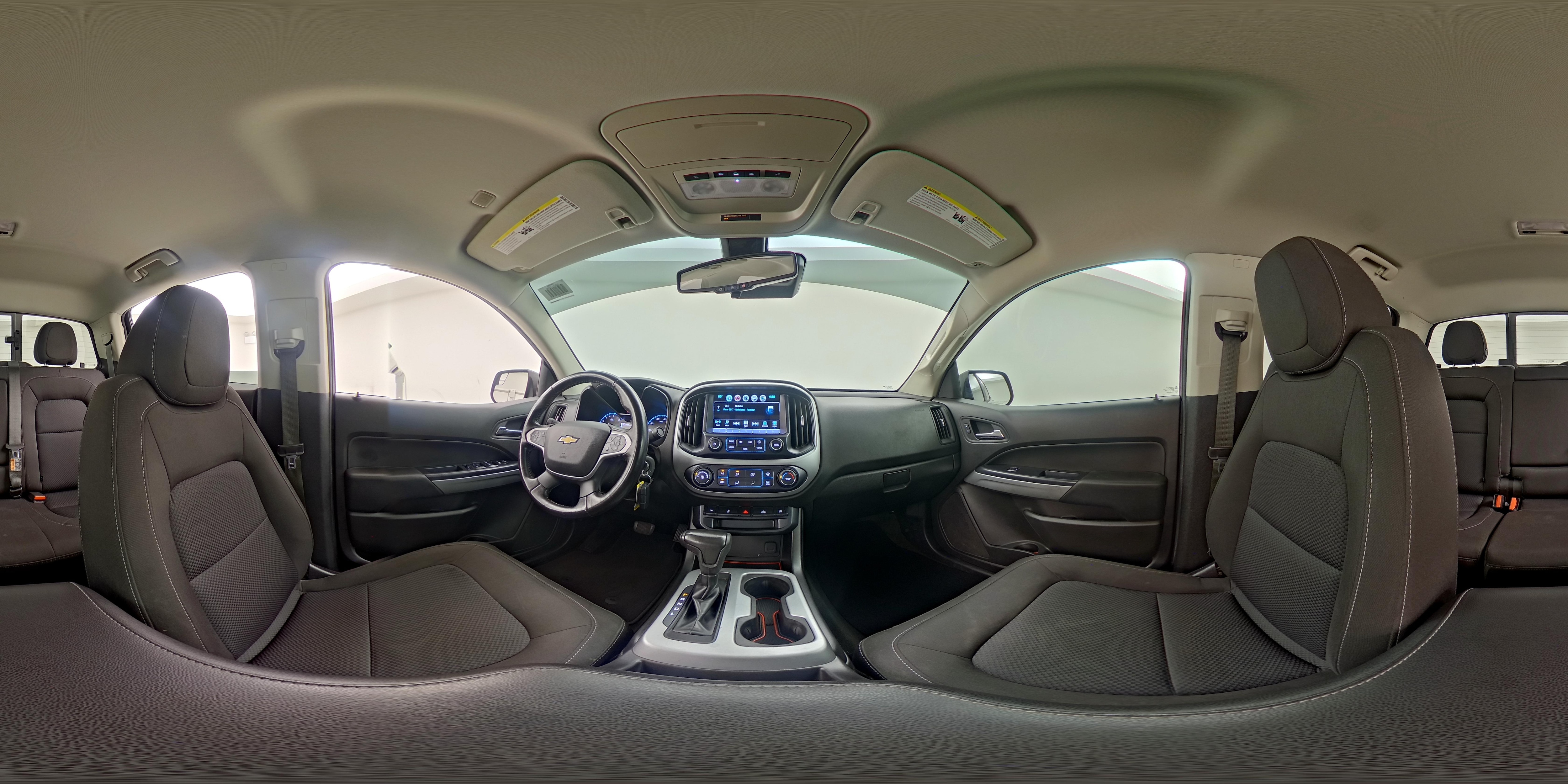 2018 Chevrolet Colorado LT - Photo 24