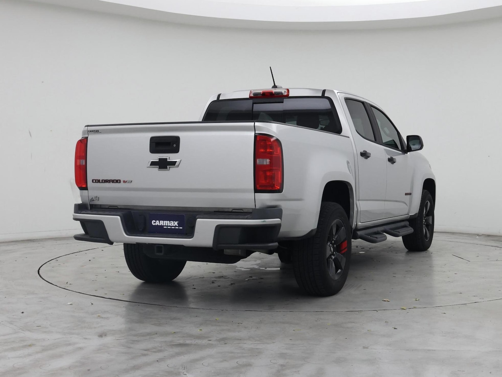 2018 Chevrolet Colorado LT - Photo 9