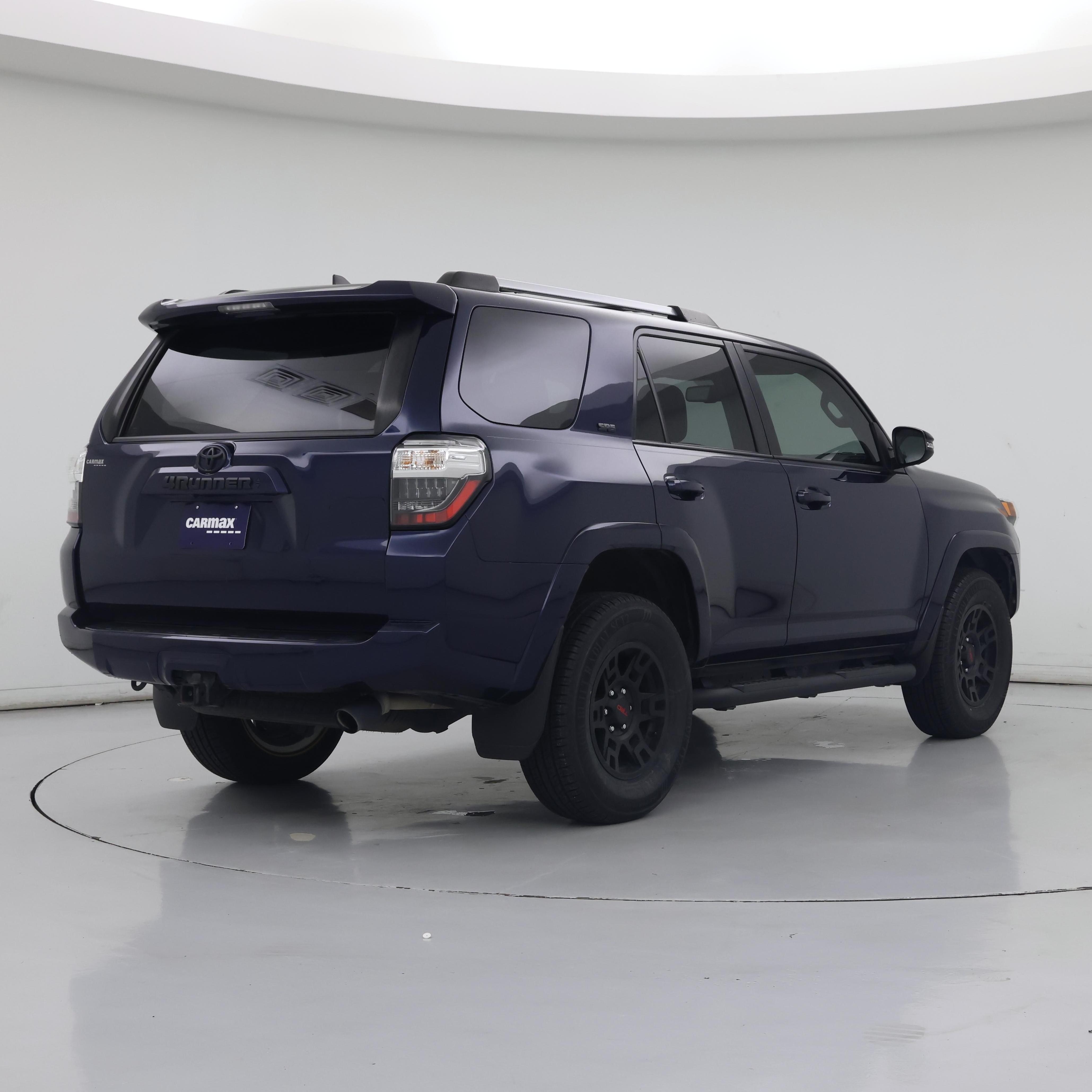 Thumbnail: 2022 Toyota 4Runner - 8