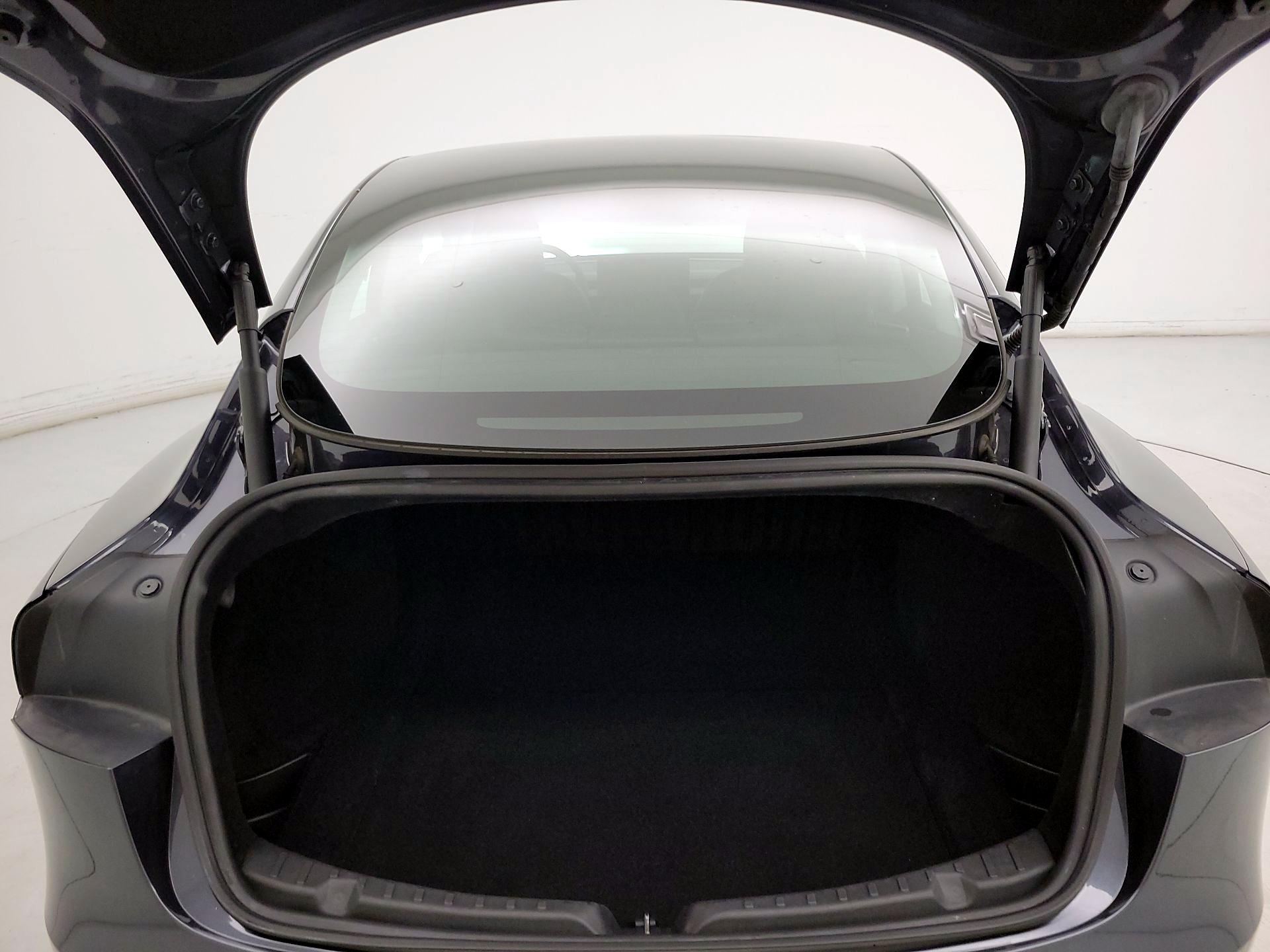 Thumbnail: 2024 Tesla Model 3 - 20