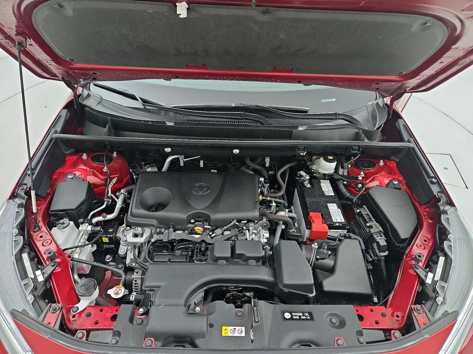 2023 Toyota RAV4 XLE - Photo 24