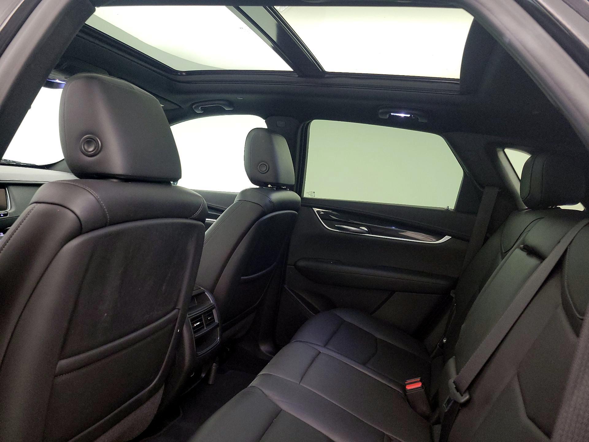 Thumbnail: 2020 Cadillac XT5 - 19