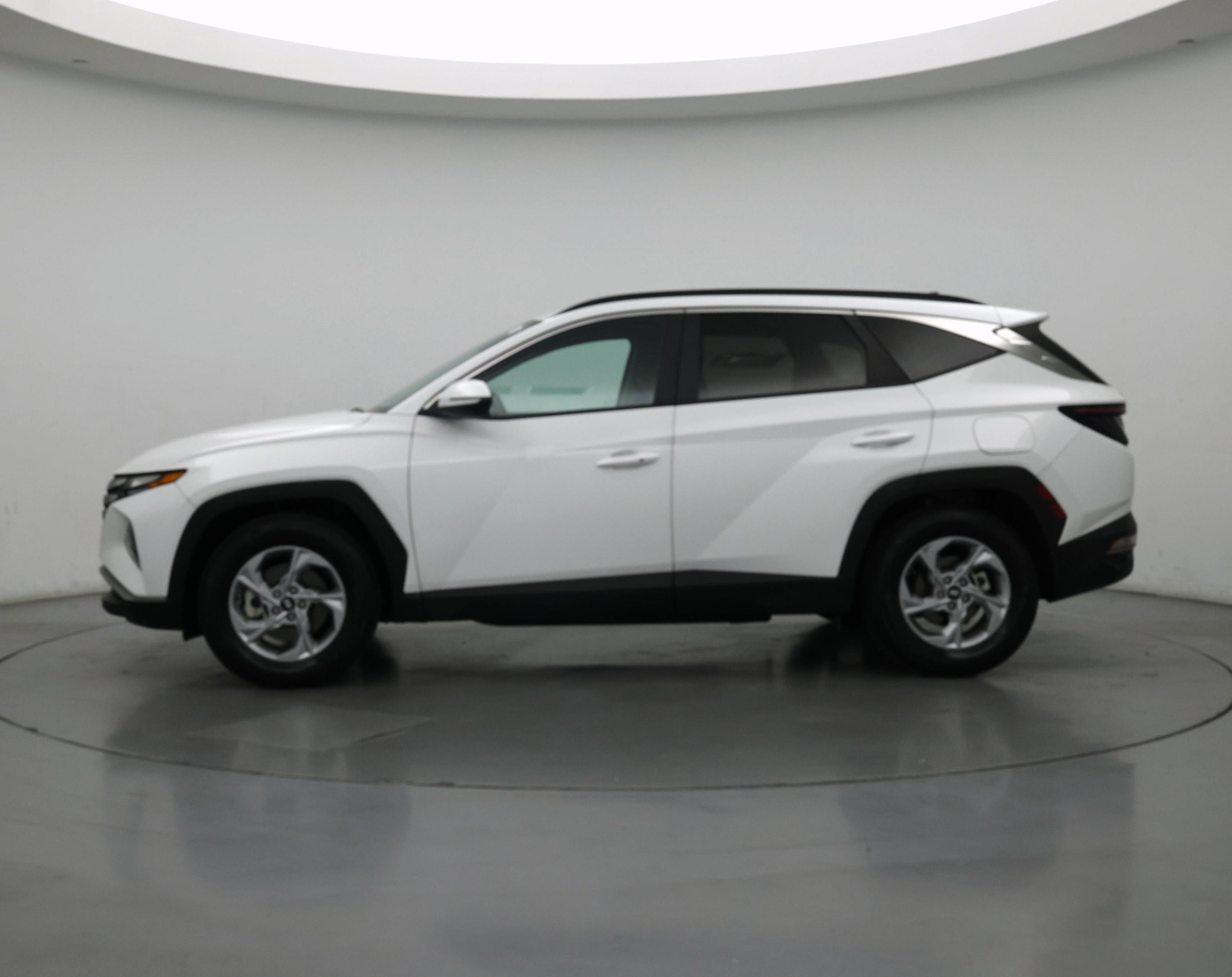 Thumbnail: 2022 Hyundai Tucson - 3