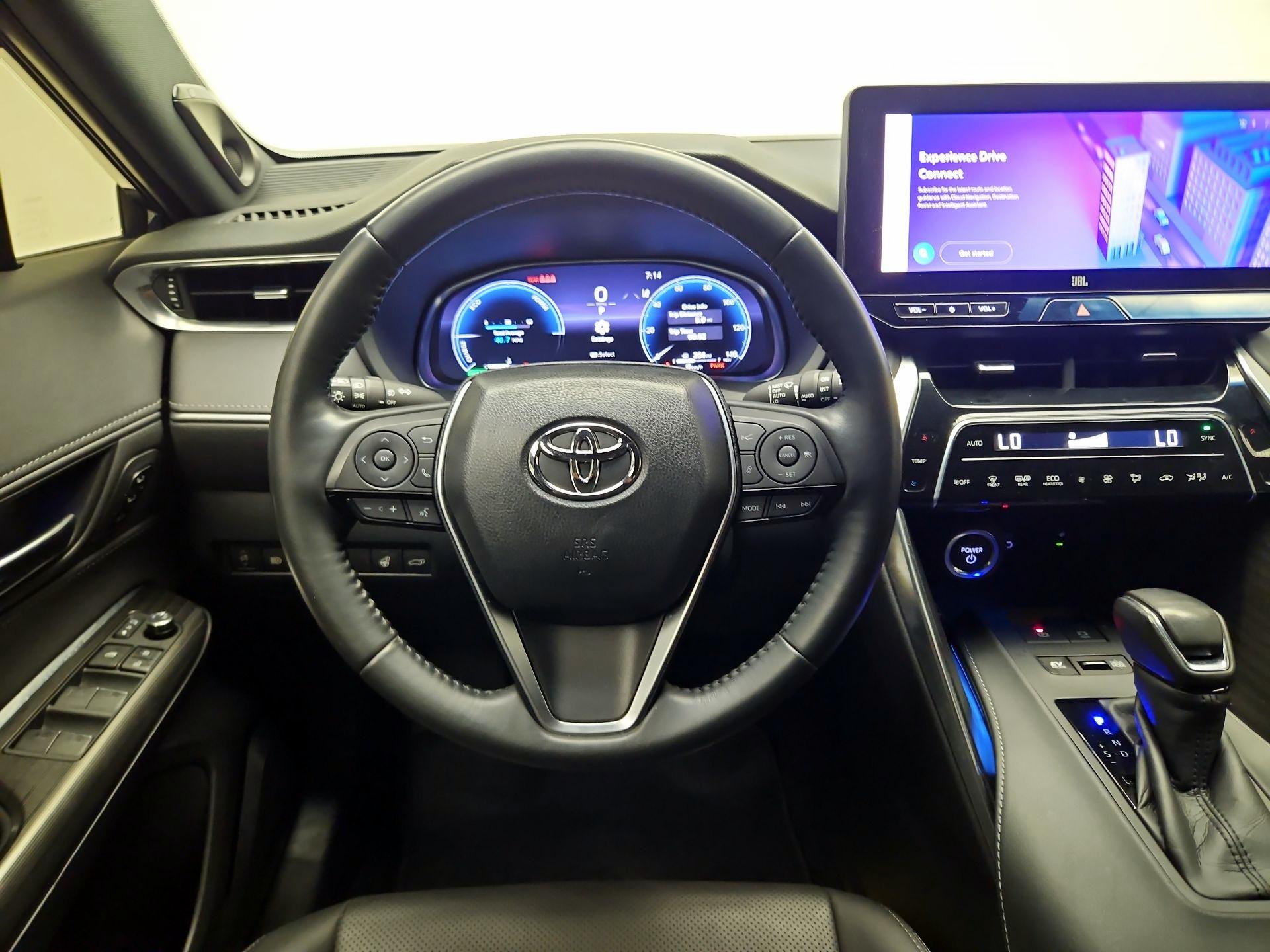 Thumbnail: 2024 Toyota Venza - 10