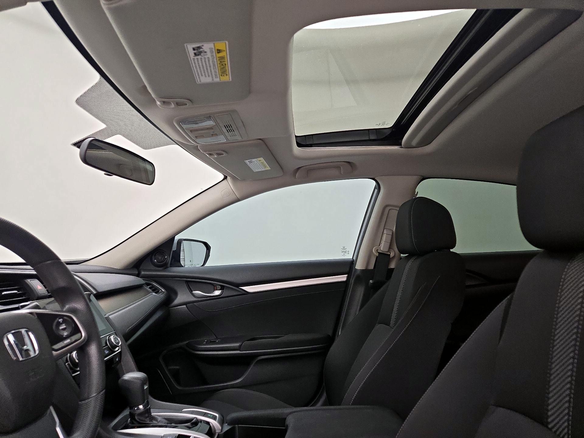 Thumbnail: 2016 Honda Civic - 19