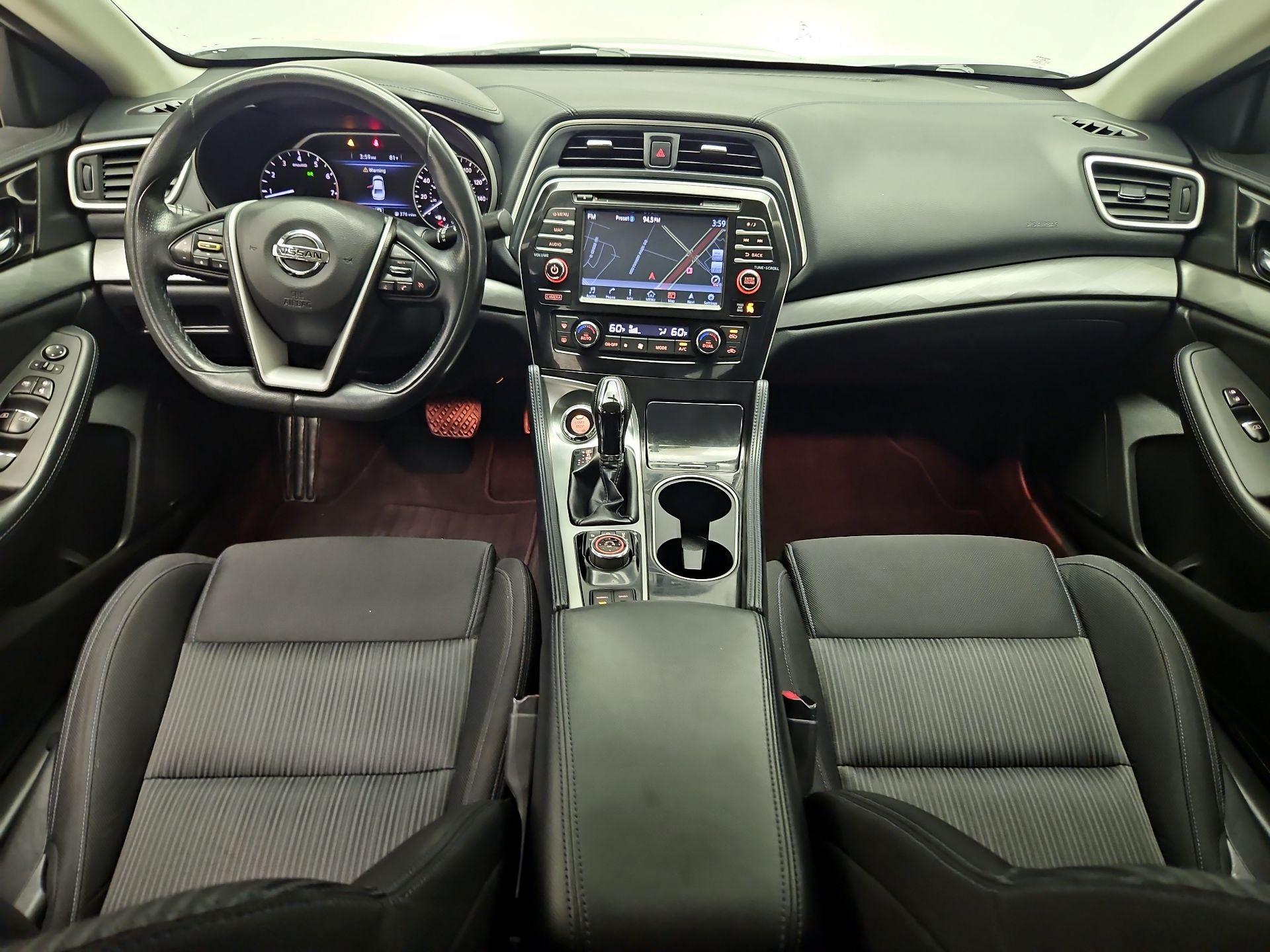Thumbnail: 2017 Nissan Maxima - 9