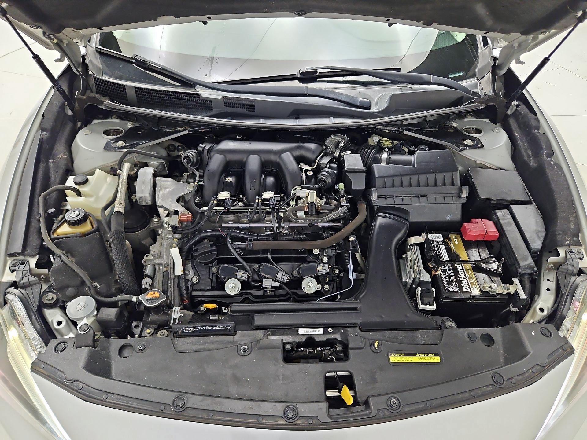 Thumbnail: 2017 Nissan Maxima - 20