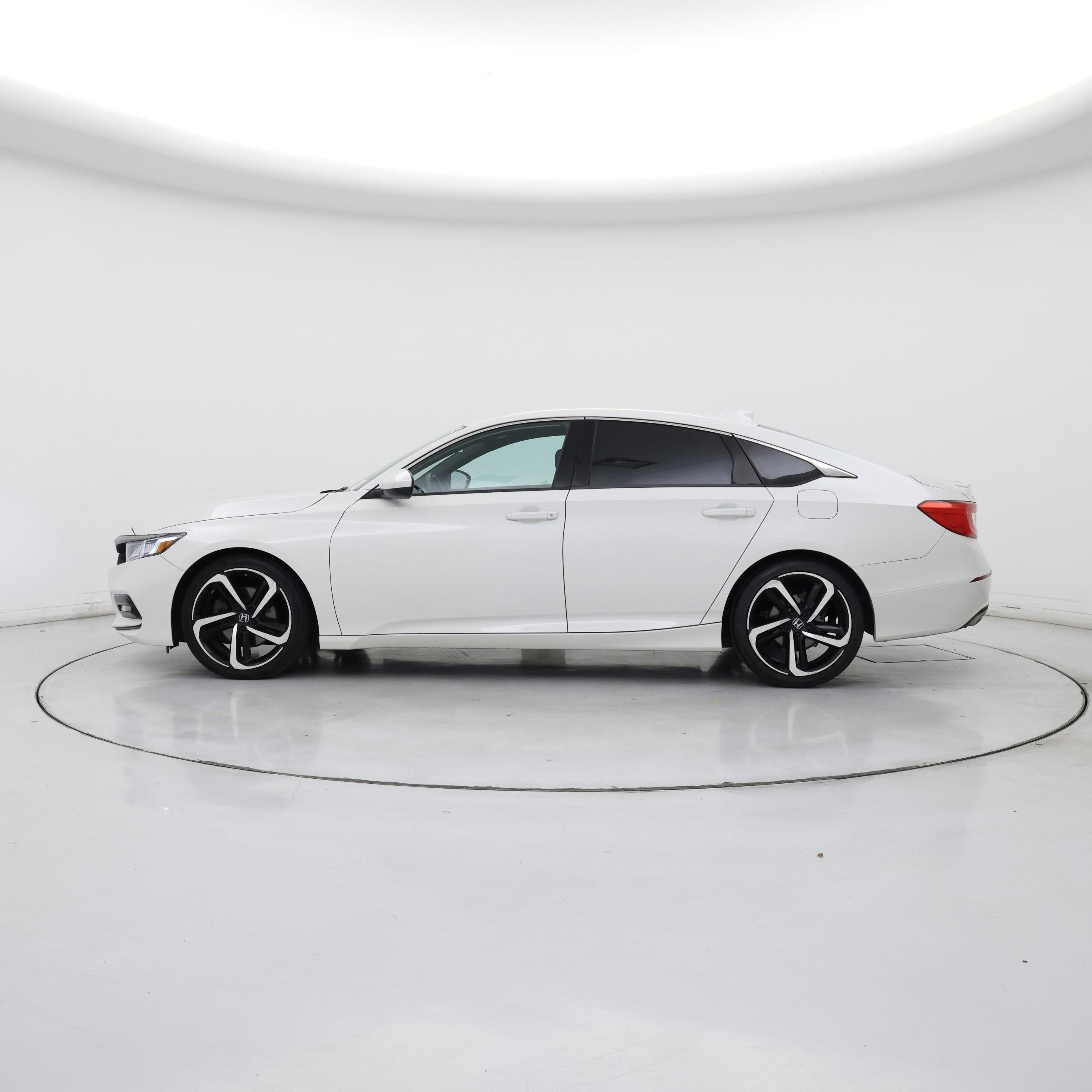 Thumbnail: 2018 Honda Accord - 3
