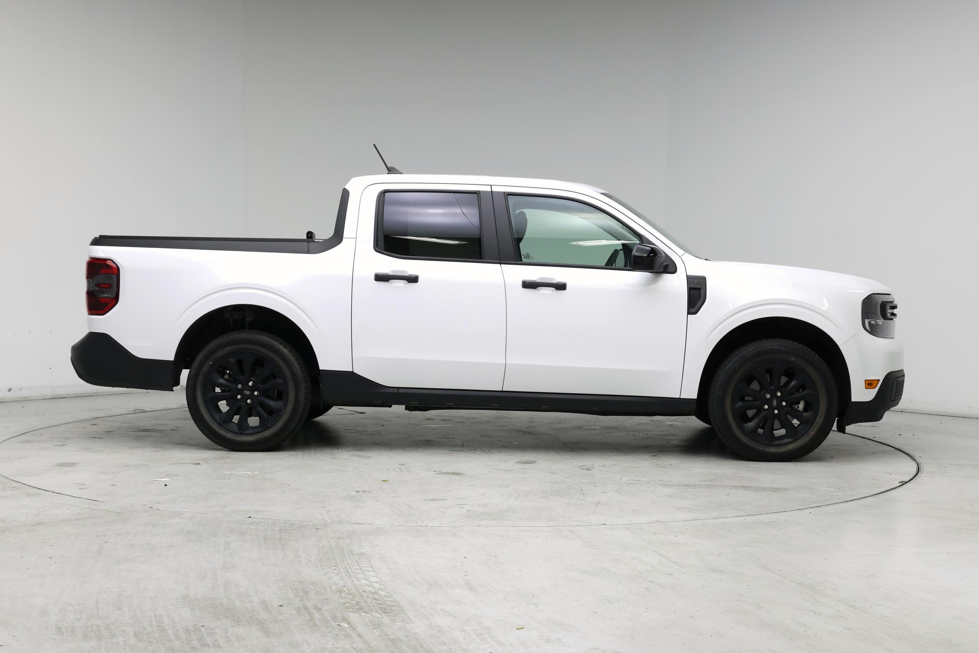 Thumbnail: 2023 Ford Maverick - 7