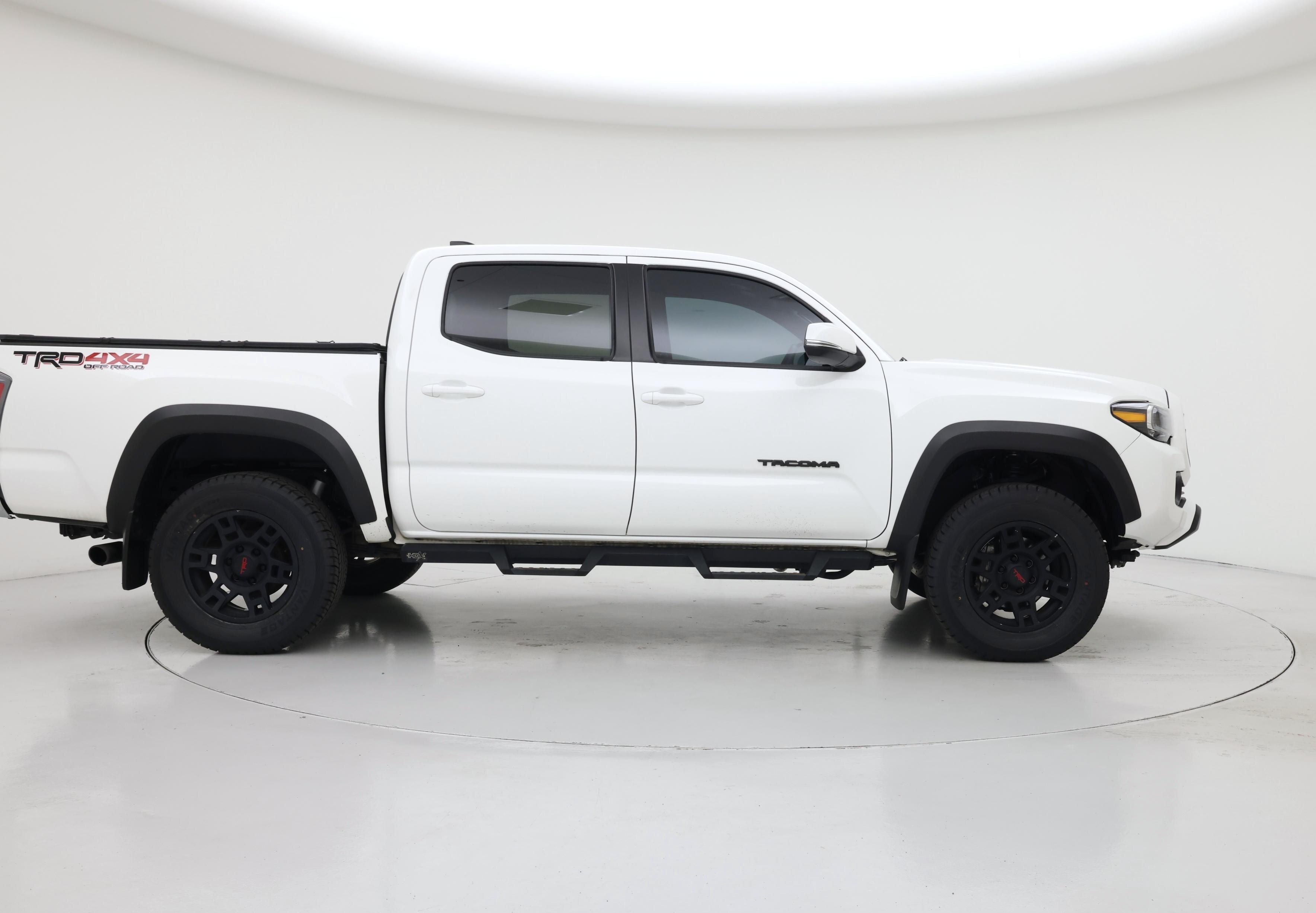 Thumbnail: 2023 Toyota Tacoma - 7