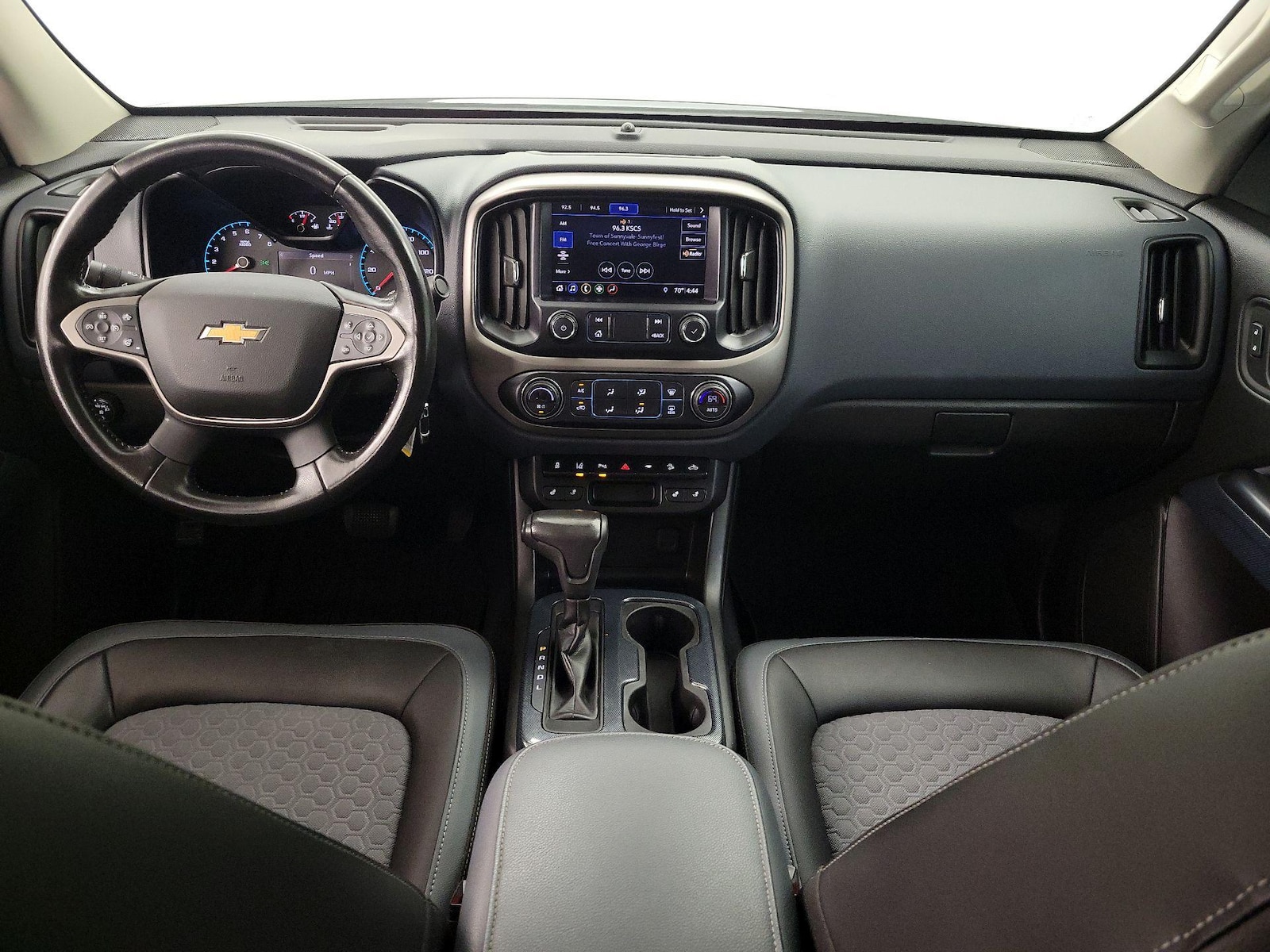 2021 Chevrolet Colorado Z71 - Photo 10
