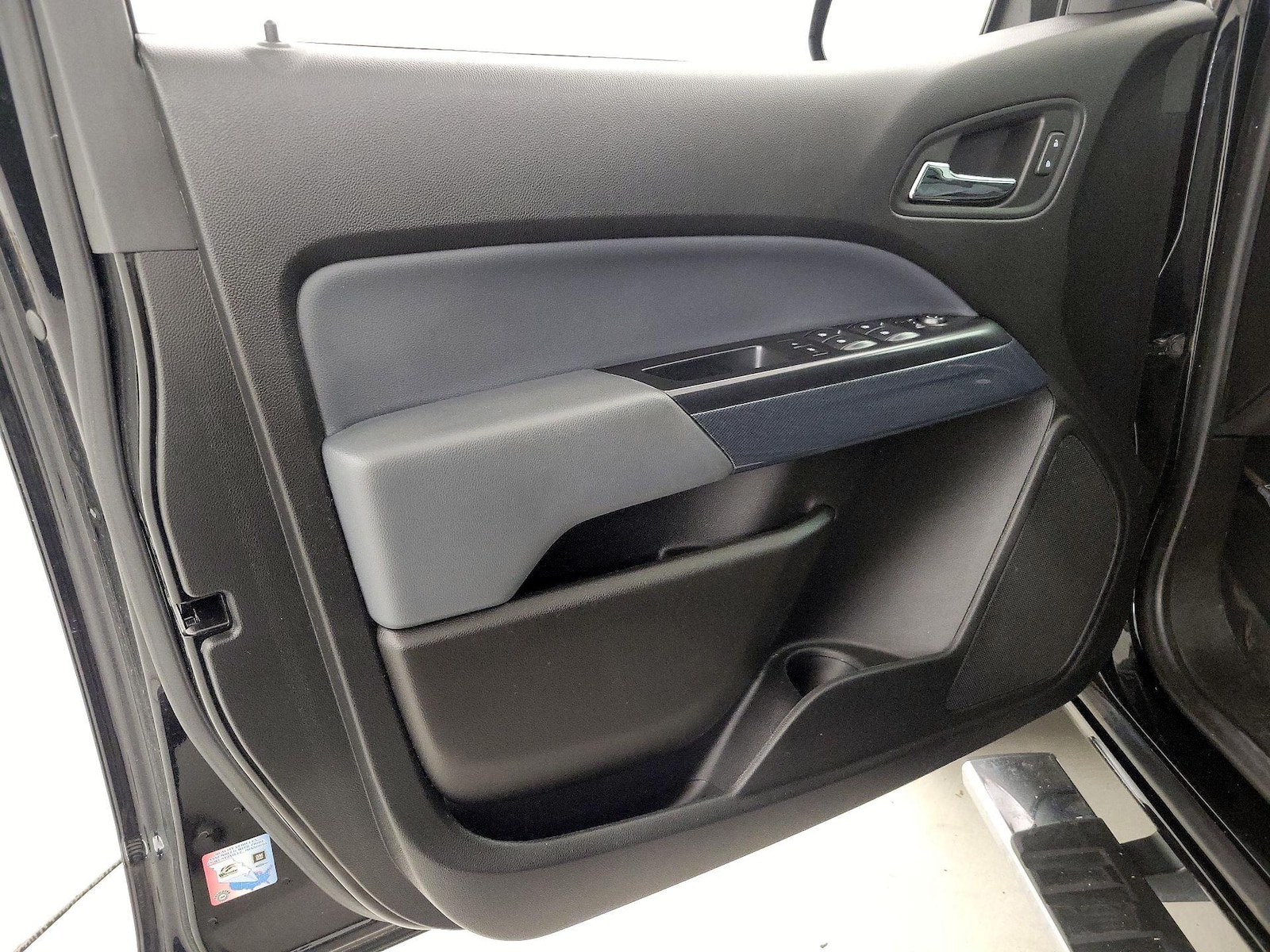 2021 Chevrolet Colorado Z71 - Photo 13
