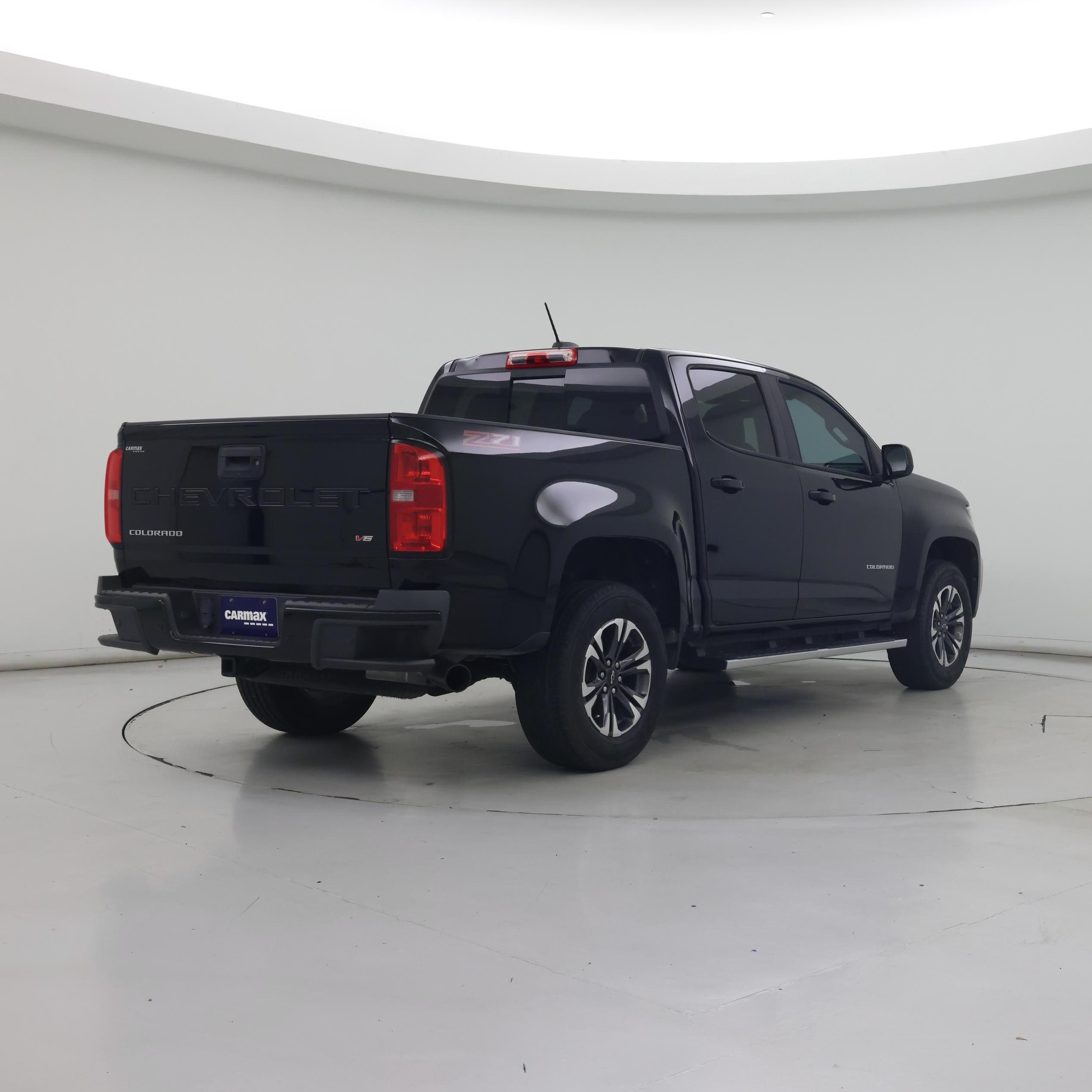 Thumbnail: 2021 Chevrolet Colorado - 8