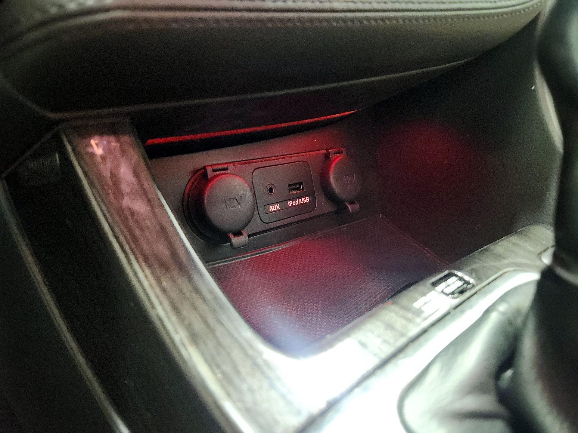 Thumbnail: 2014 Kia Optima - 18