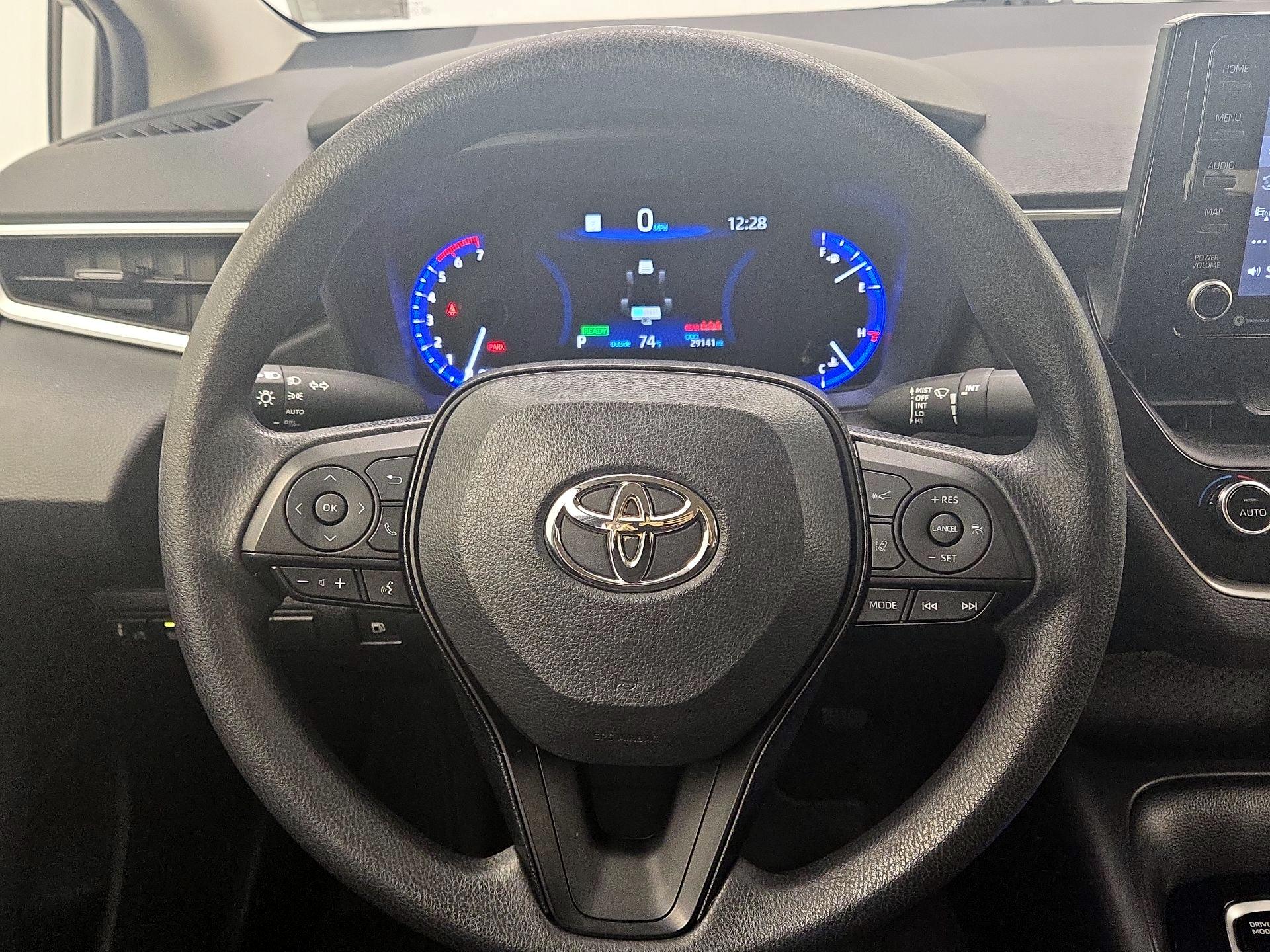 Thumbnail: 2022 Toyota Corolla - 10