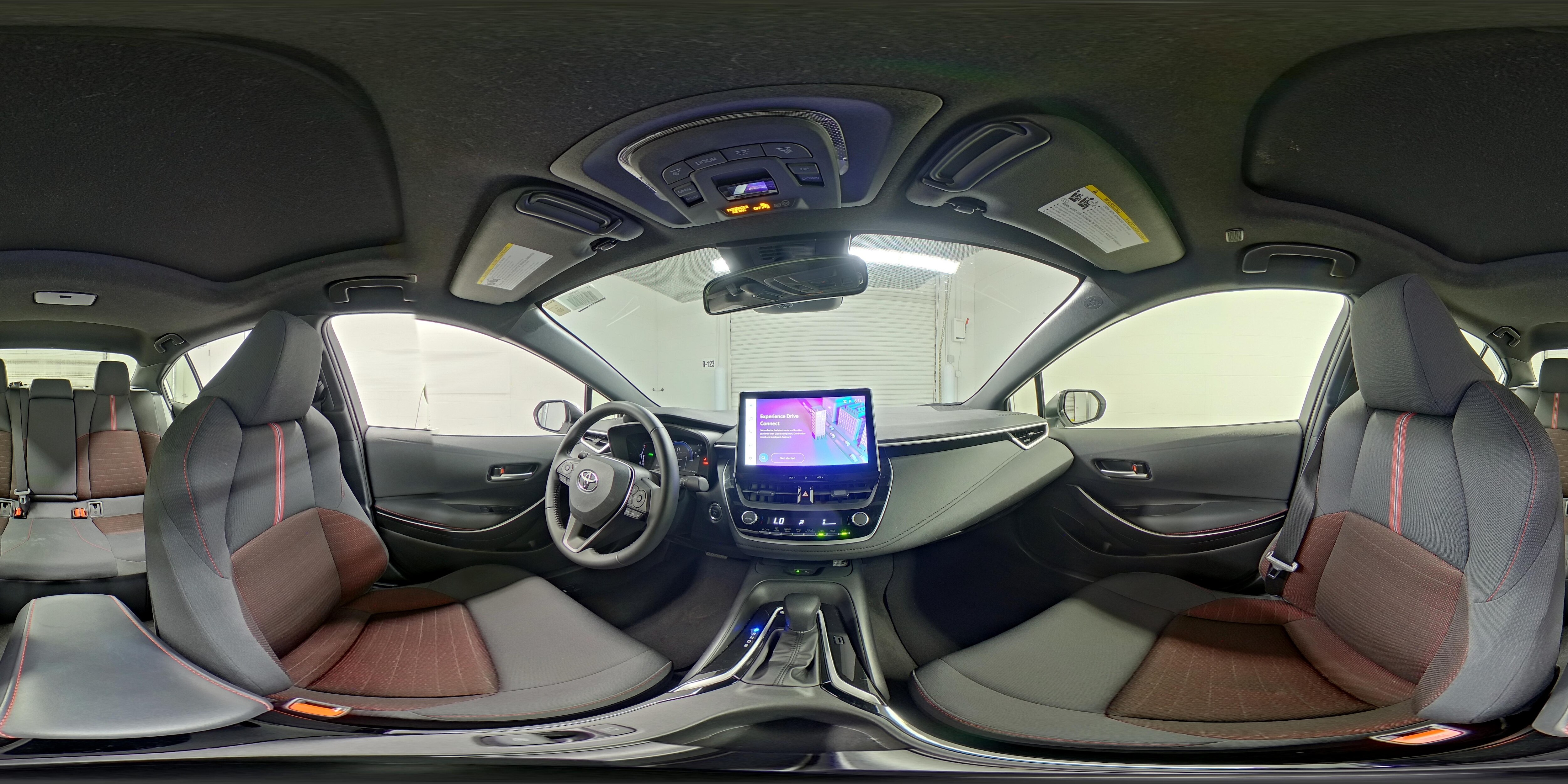 2025 Toyota Corolla SE - Photo 25