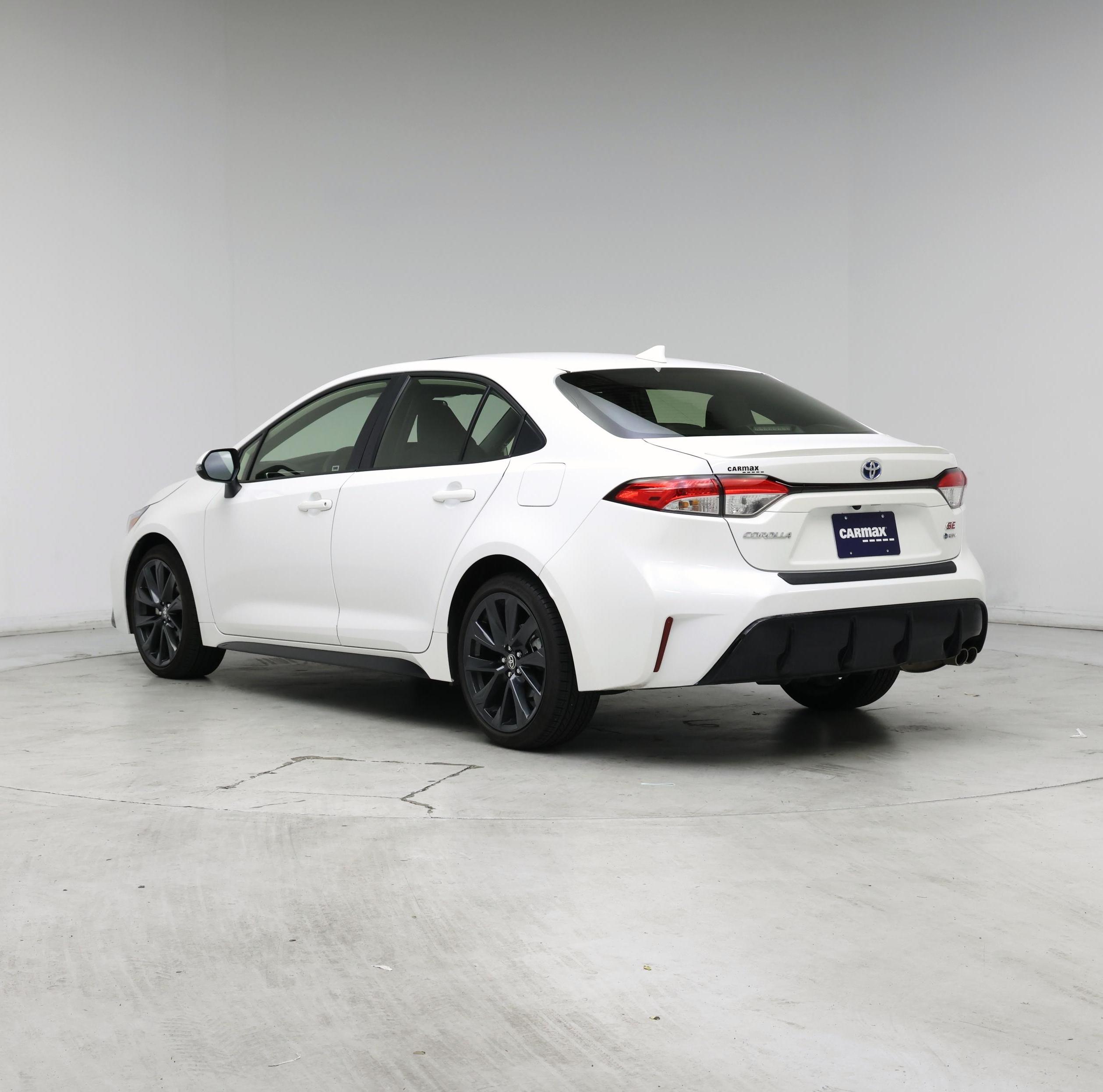 Thumbnail: 2025 Toyota Corolla - 2