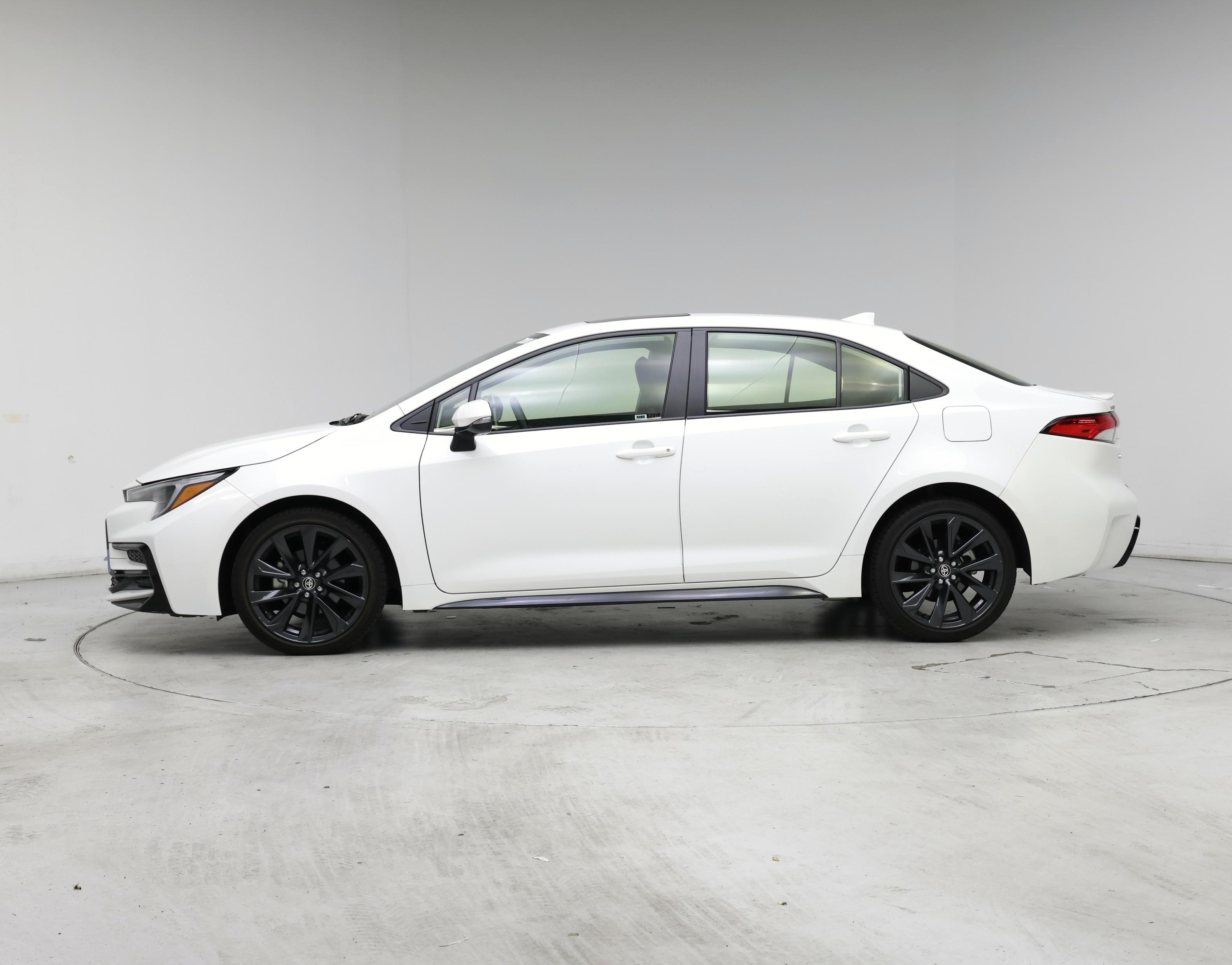 Thumbnail: 2025 Toyota Corolla - 3