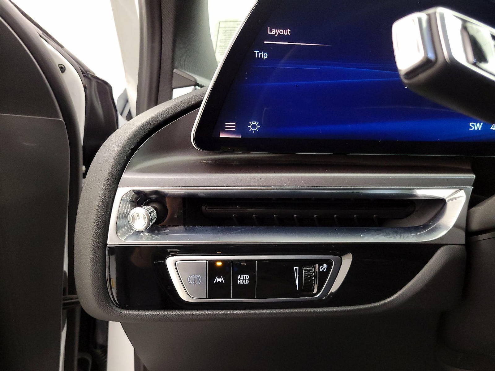 2024 Cadillac LYRIQ Tech - Photo 14