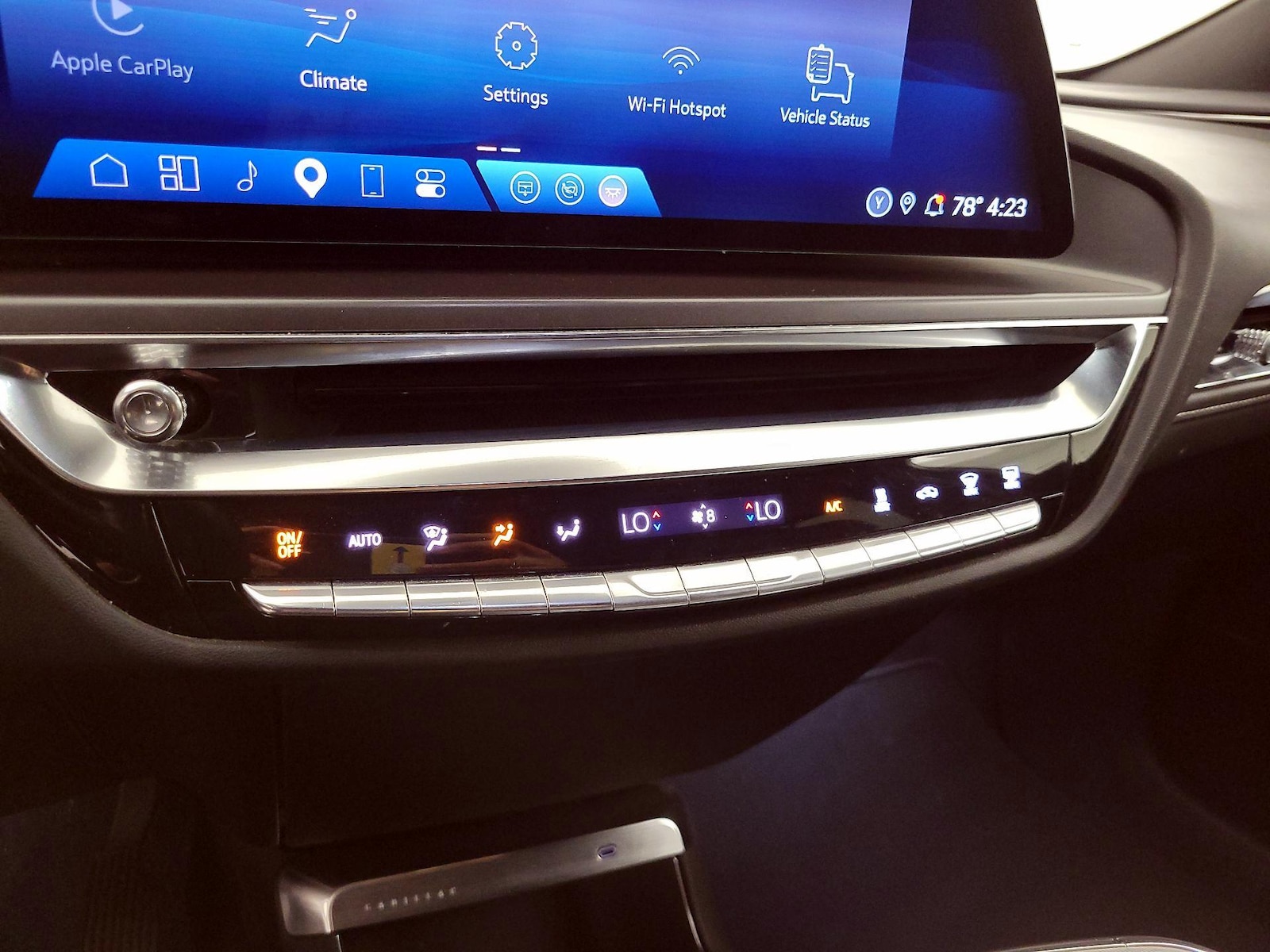 2024 Cadillac LYRIQ Tech - Photo 18
