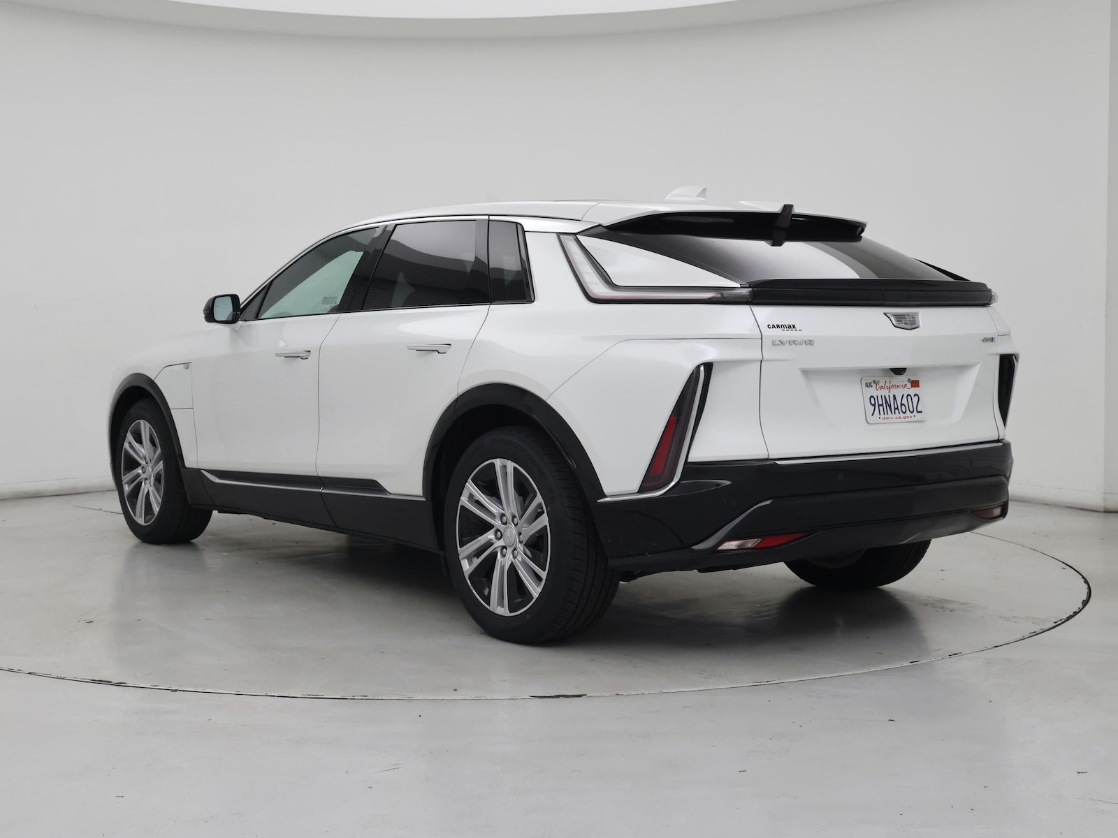 2024 Cadillac LYRIQ Tech - Photo 3