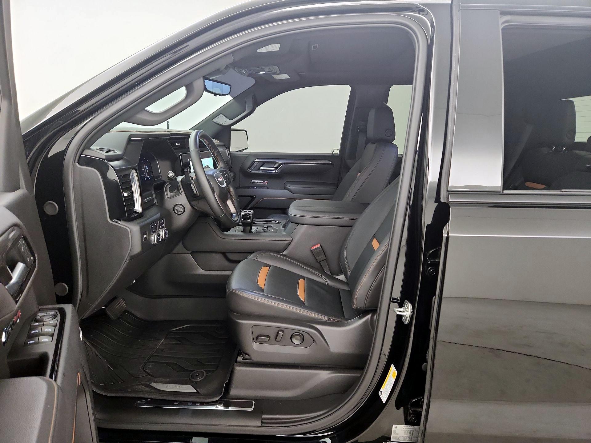 Thumbnail: 2025 GMC Sierra 1500 - 11