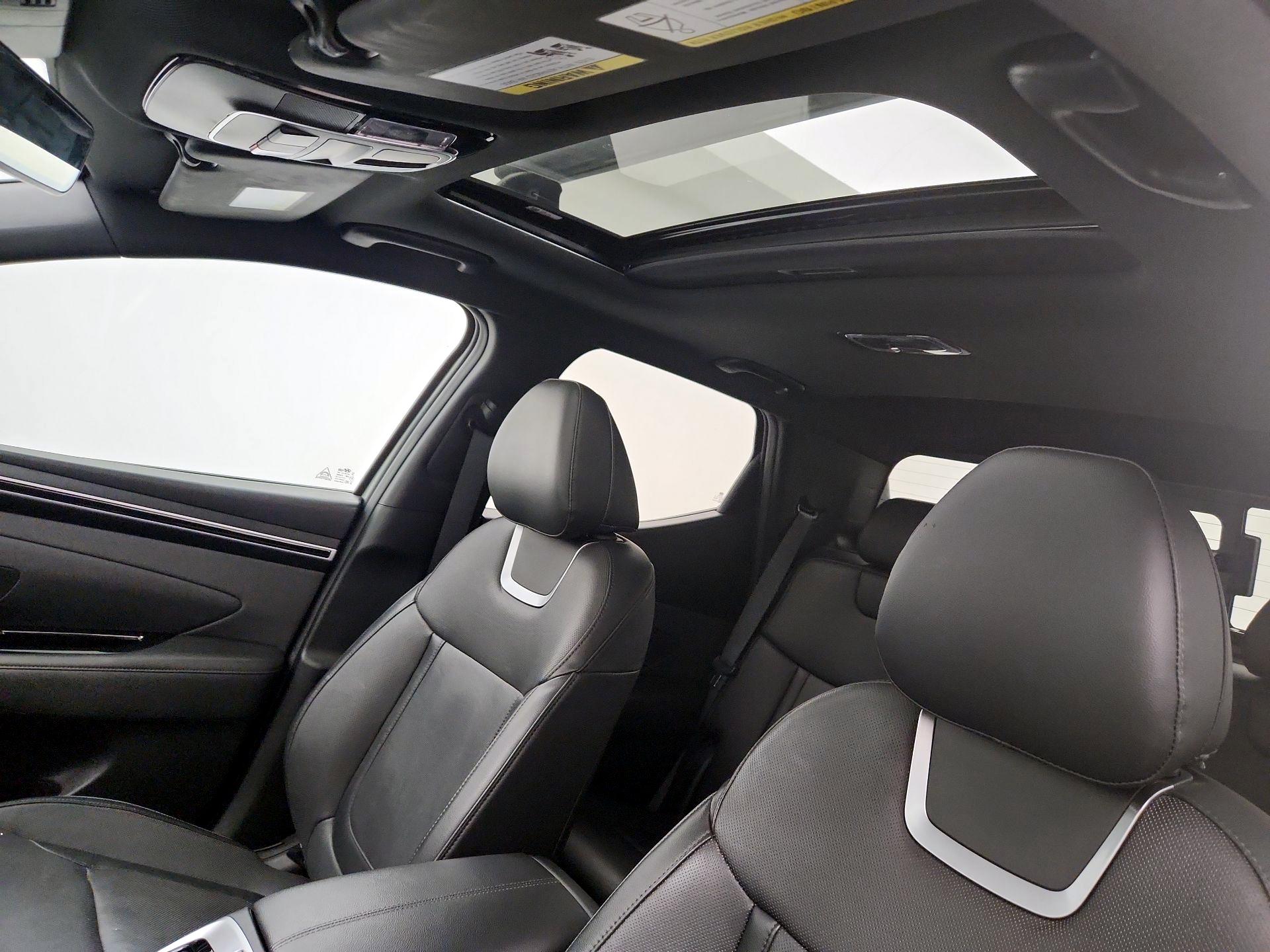 Thumbnail: 2023 Hyundai Santa Cruz - 20