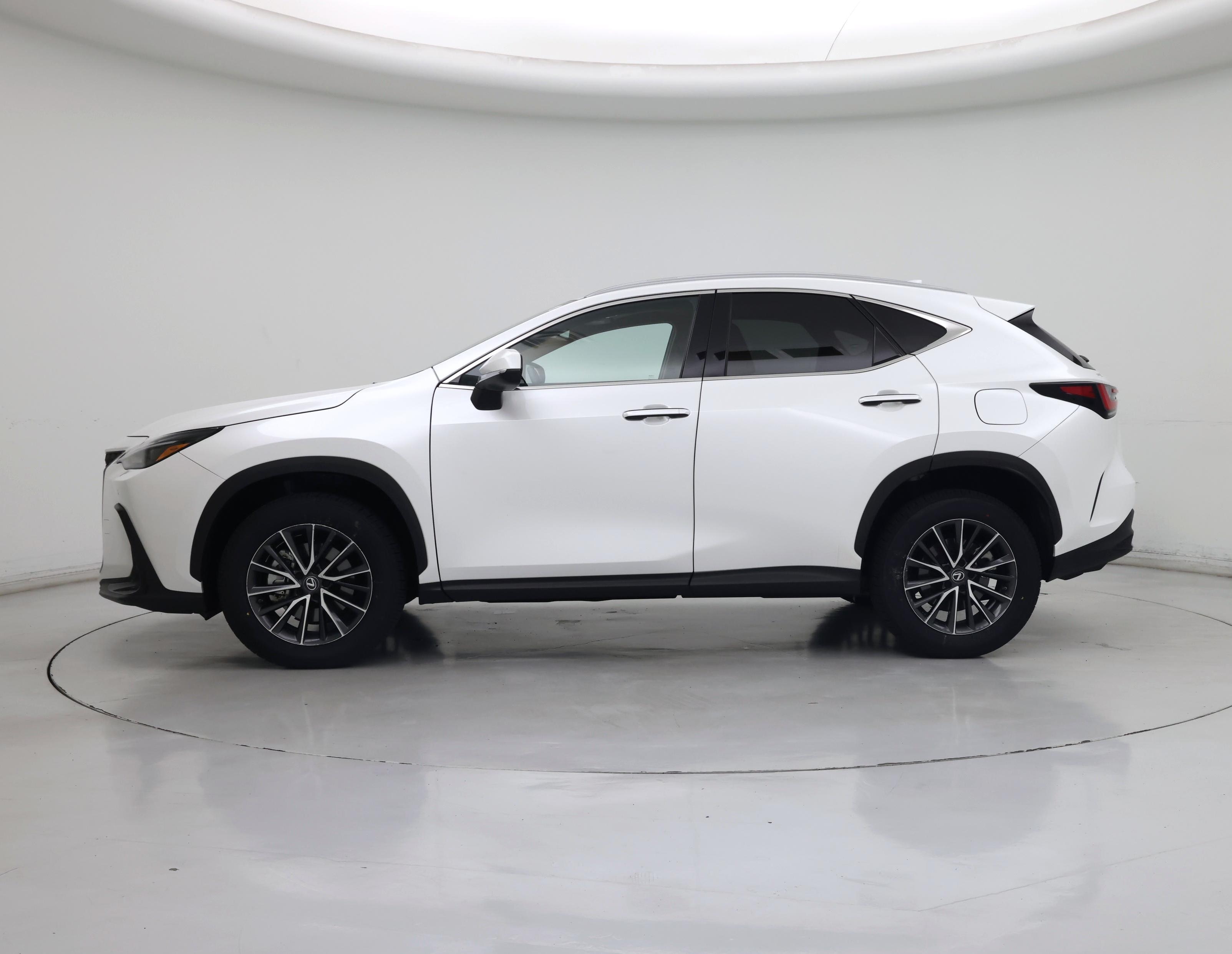 Thumbnail: 2022 Lexus NX - 3
