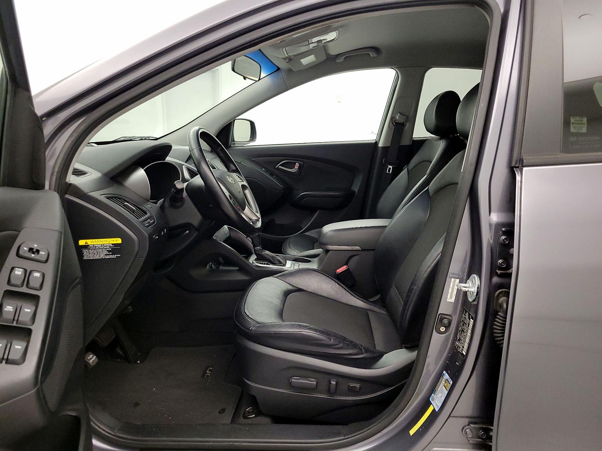 Thumbnail: 2014 Hyundai Tucson - 11