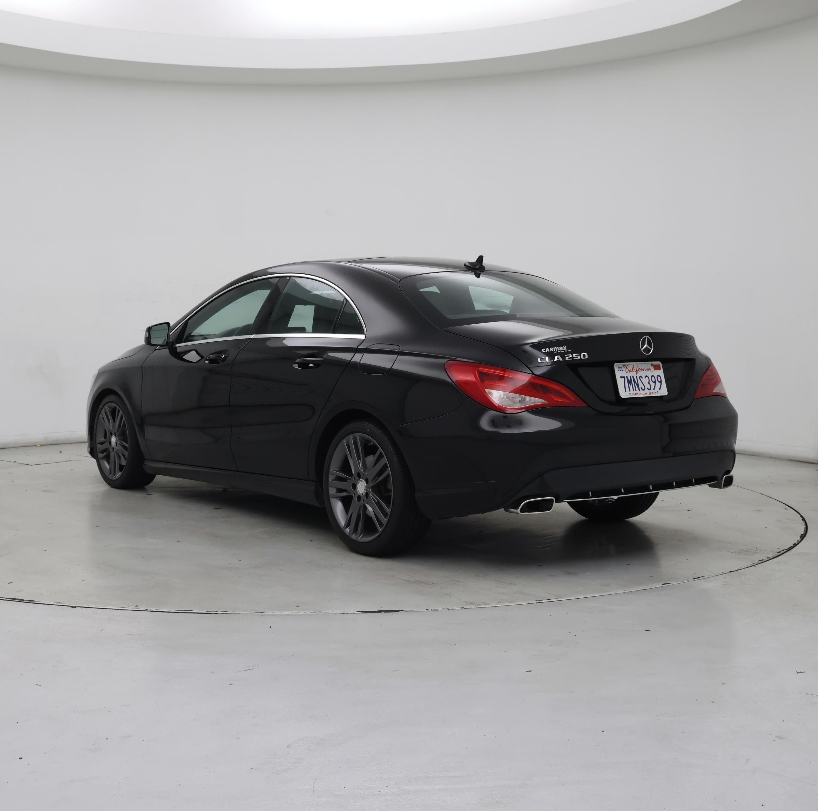 Thumbnail: 2015 Mercedes-Benz CLA - 2
