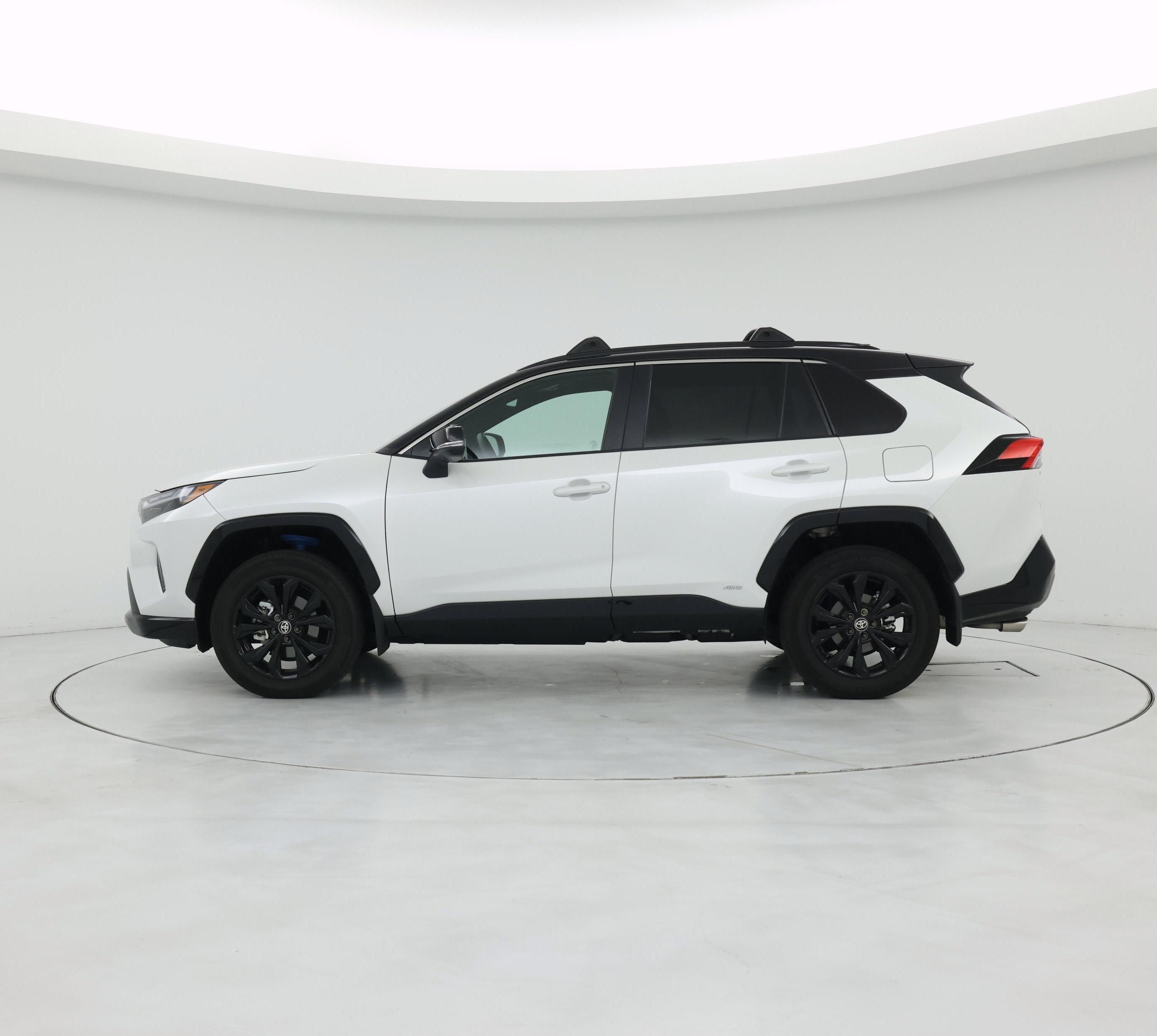 Thumbnail: 2024 Toyota RAV4 - 3