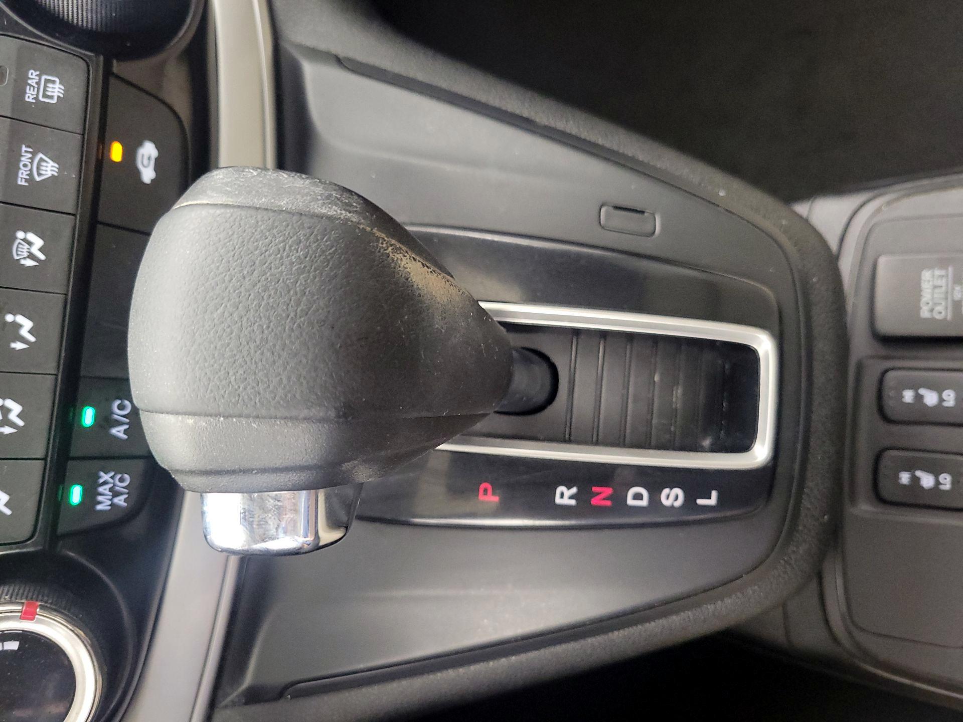 Thumbnail: 2015 Honda CR-V - 18