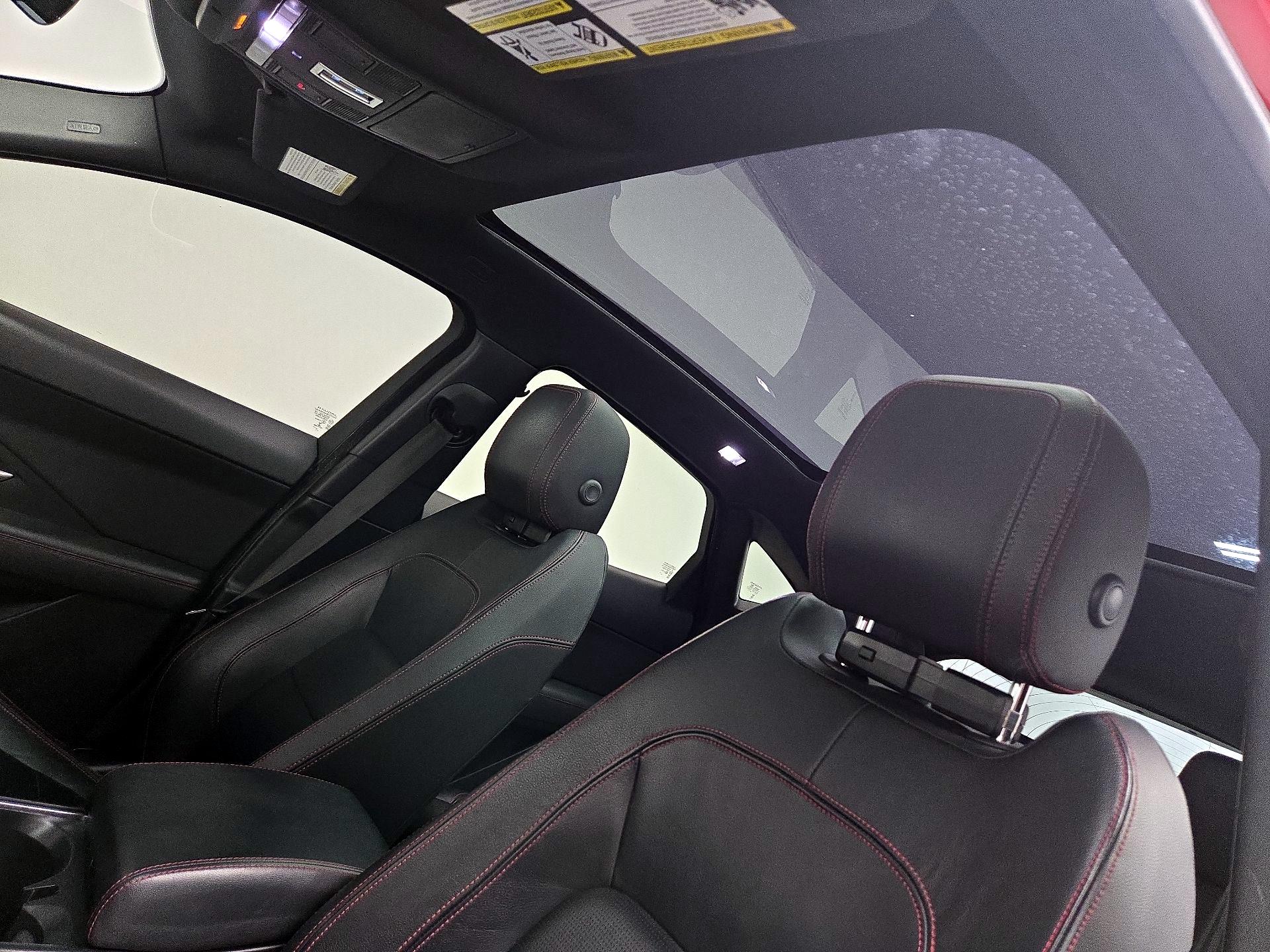 Thumbnail: 2020 Jaguar E-Pace - 20