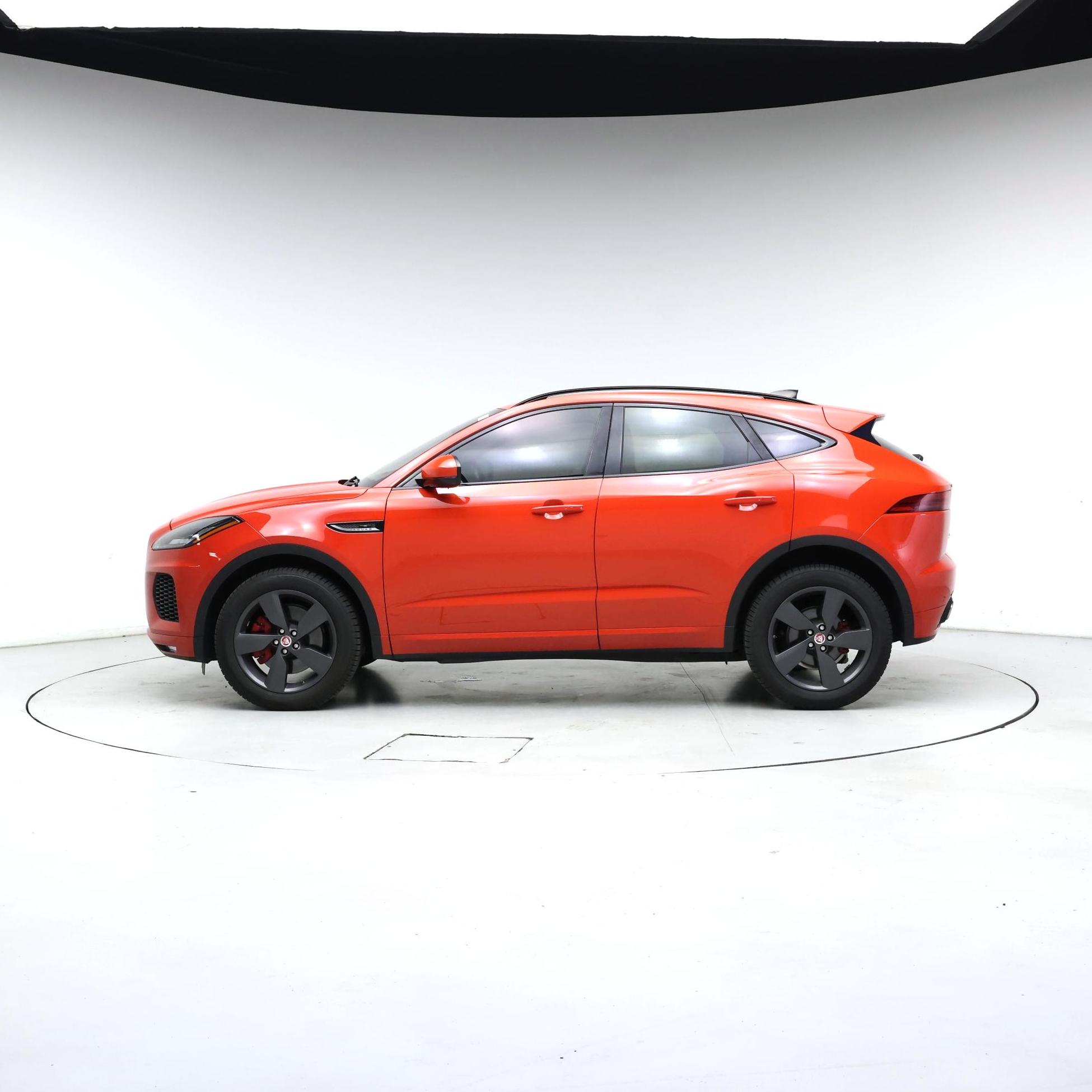 Thumbnail: 2020 Jaguar E-Pace - 3