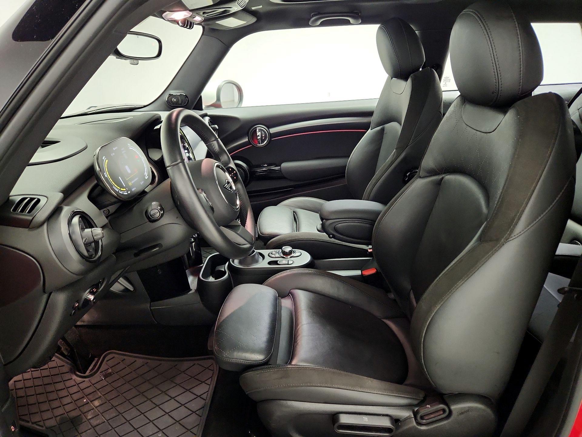 Thumbnail: 2023 MINI Cooper Hardtop - 11