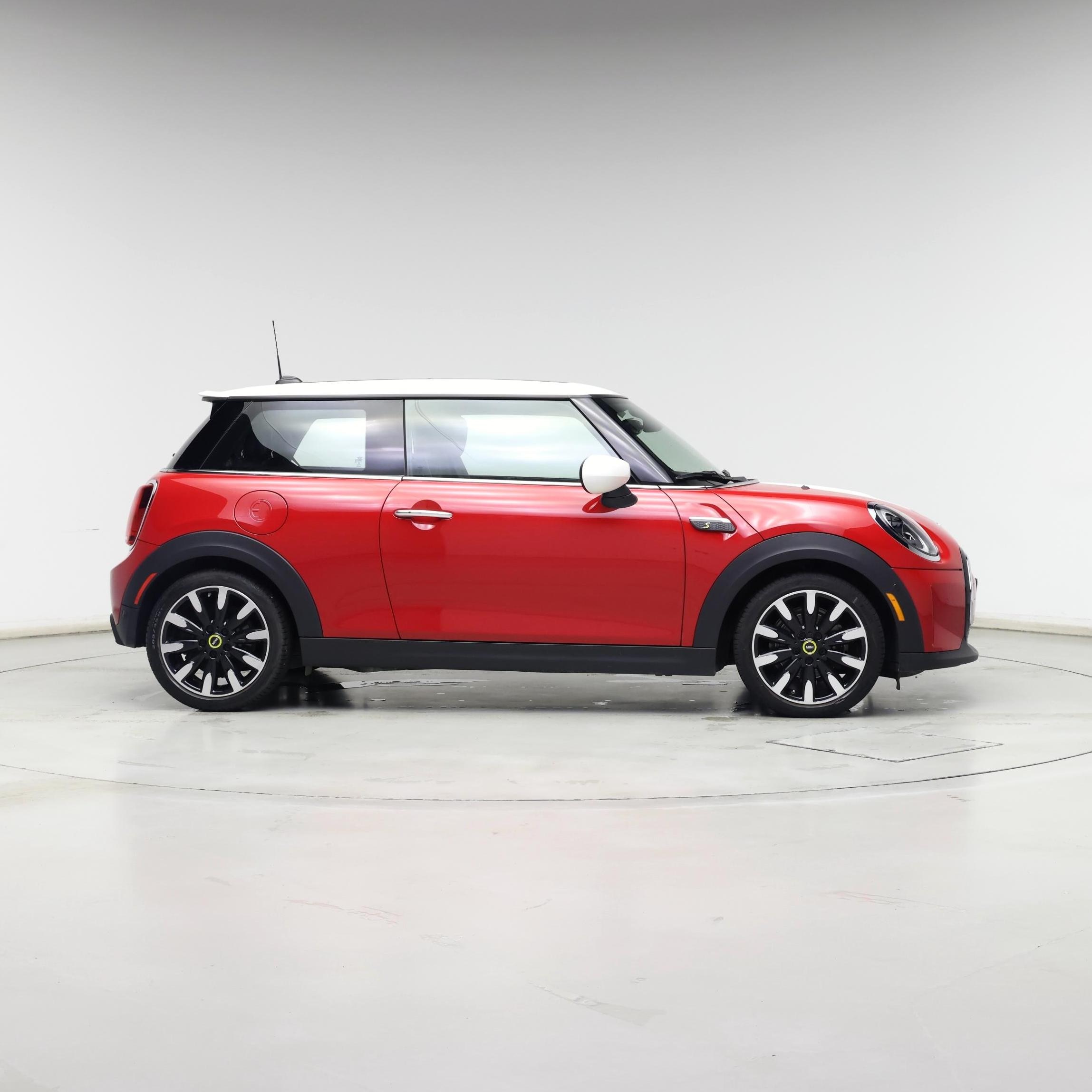 Thumbnail: 2023 MINI Cooper Hardtop - 7