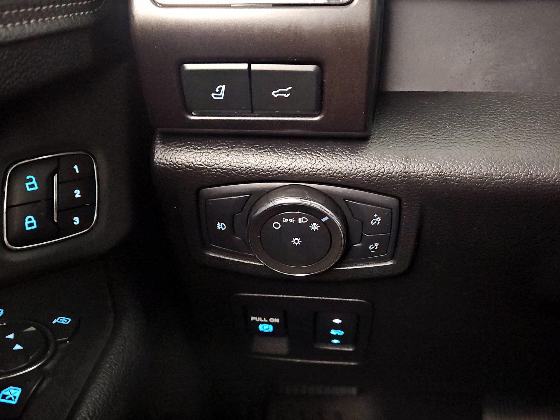 Thumbnail: 2021 Ford Expedition - 11